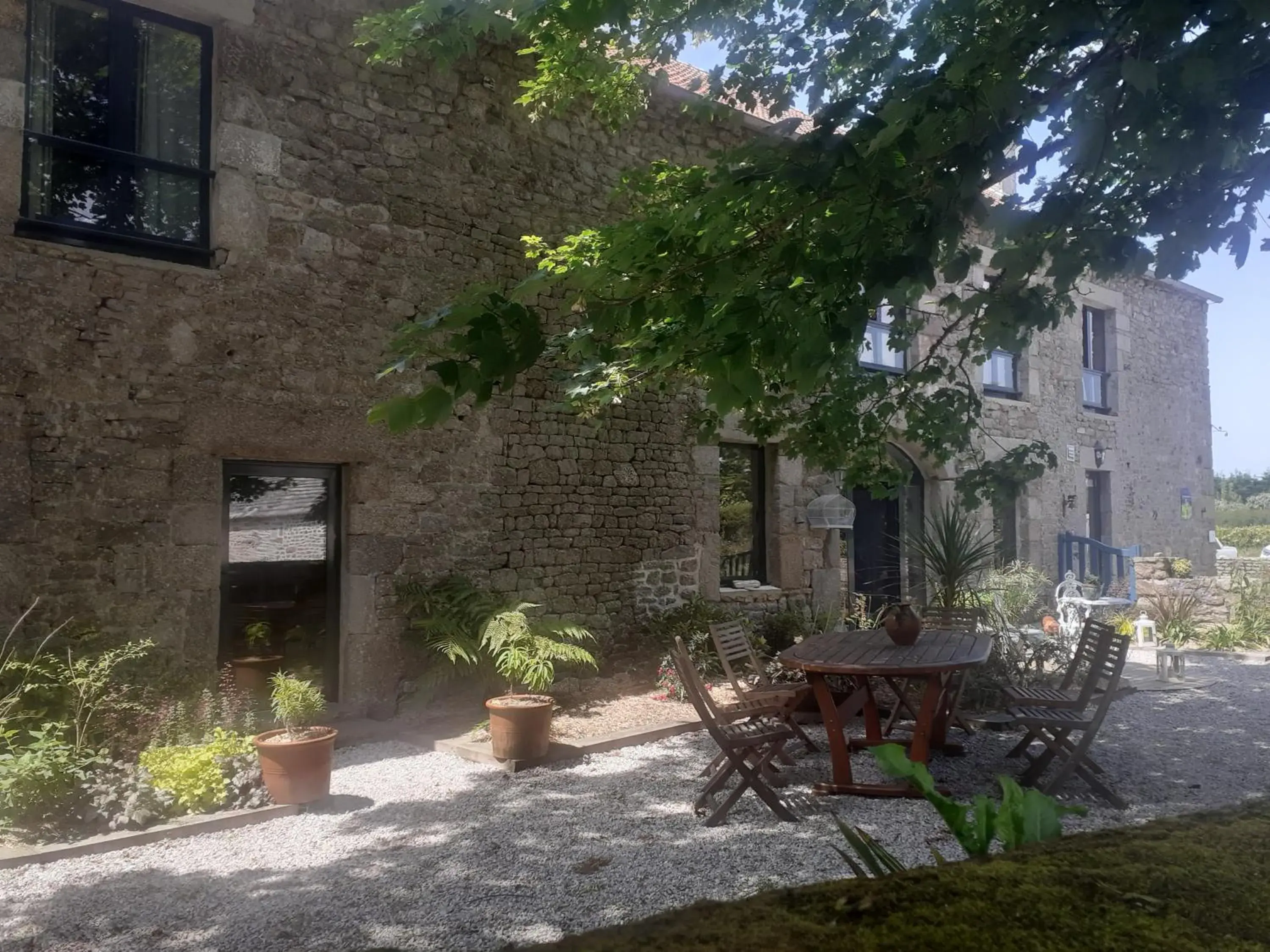 Double Room - single occupancy in Retour aux Sources Double Room - single occupancy in Retour aux Sources