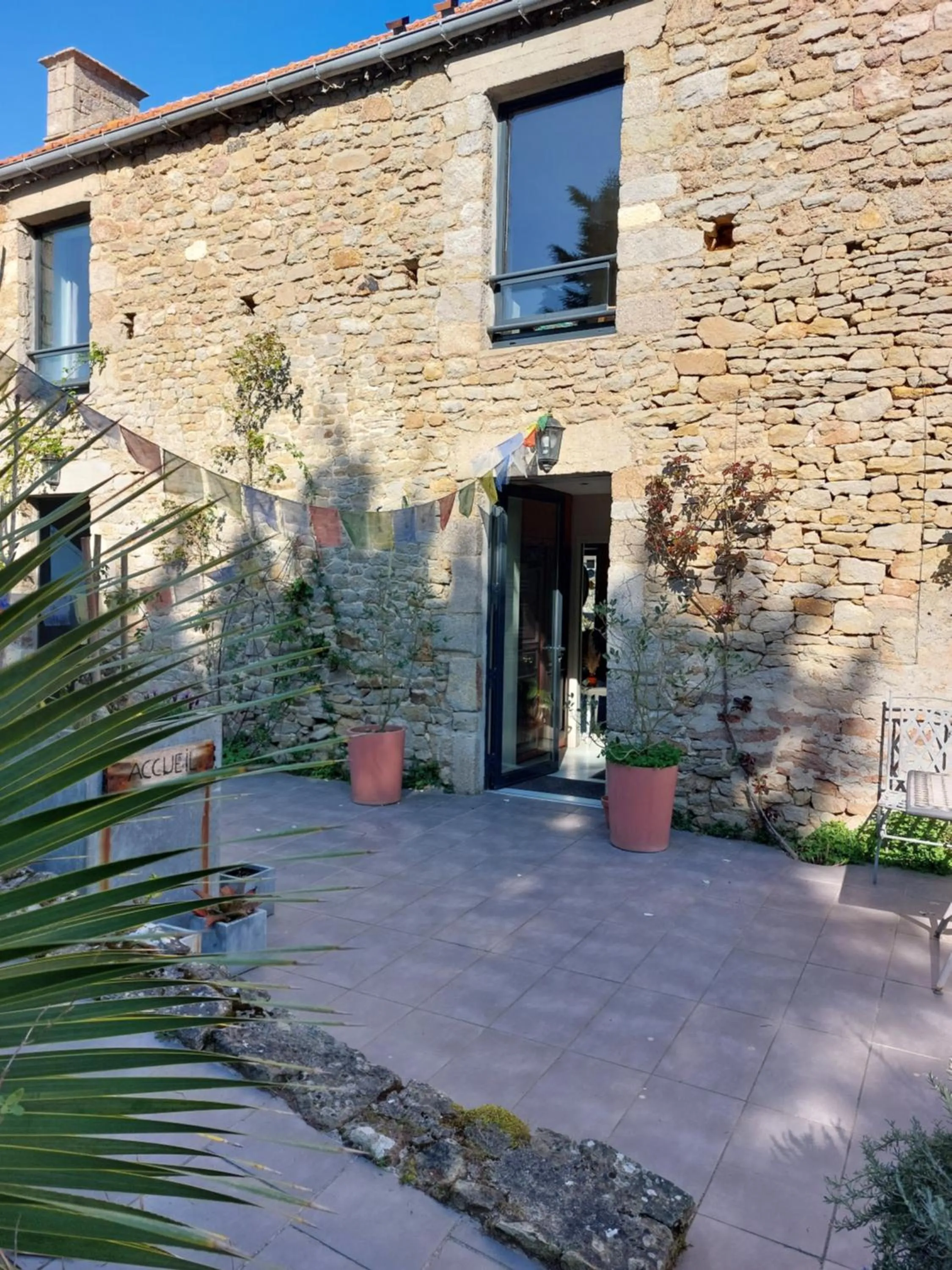 Property building in Retour aux Sources