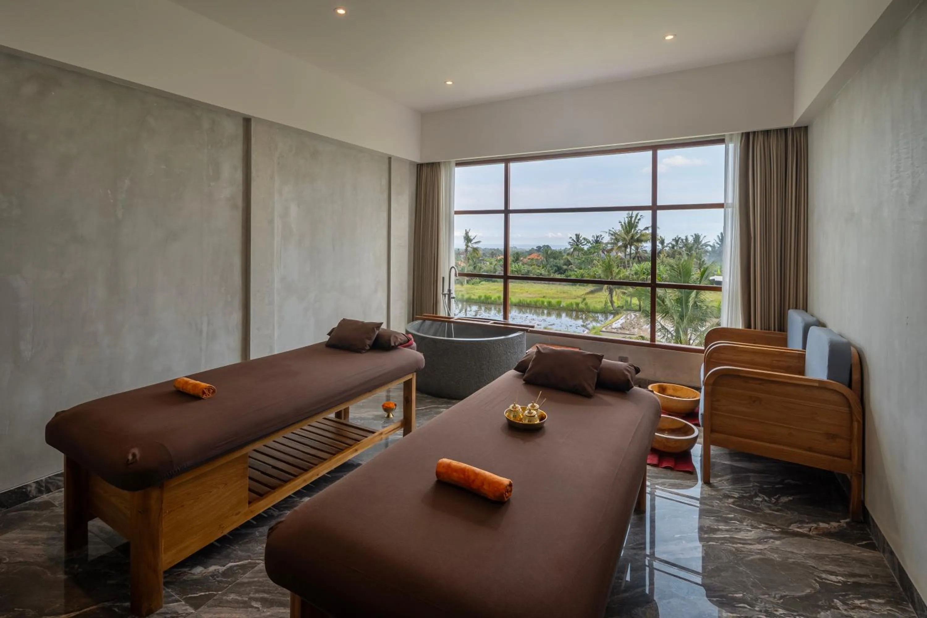 Spa and wellness centre/facilities in Emana Akatara