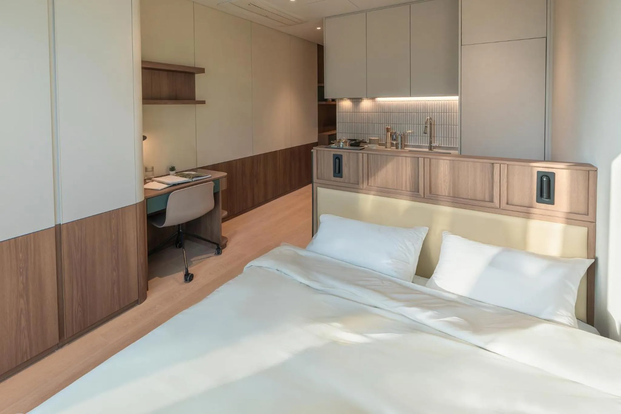 Bed in Weave Suites - Sunyu Parkside