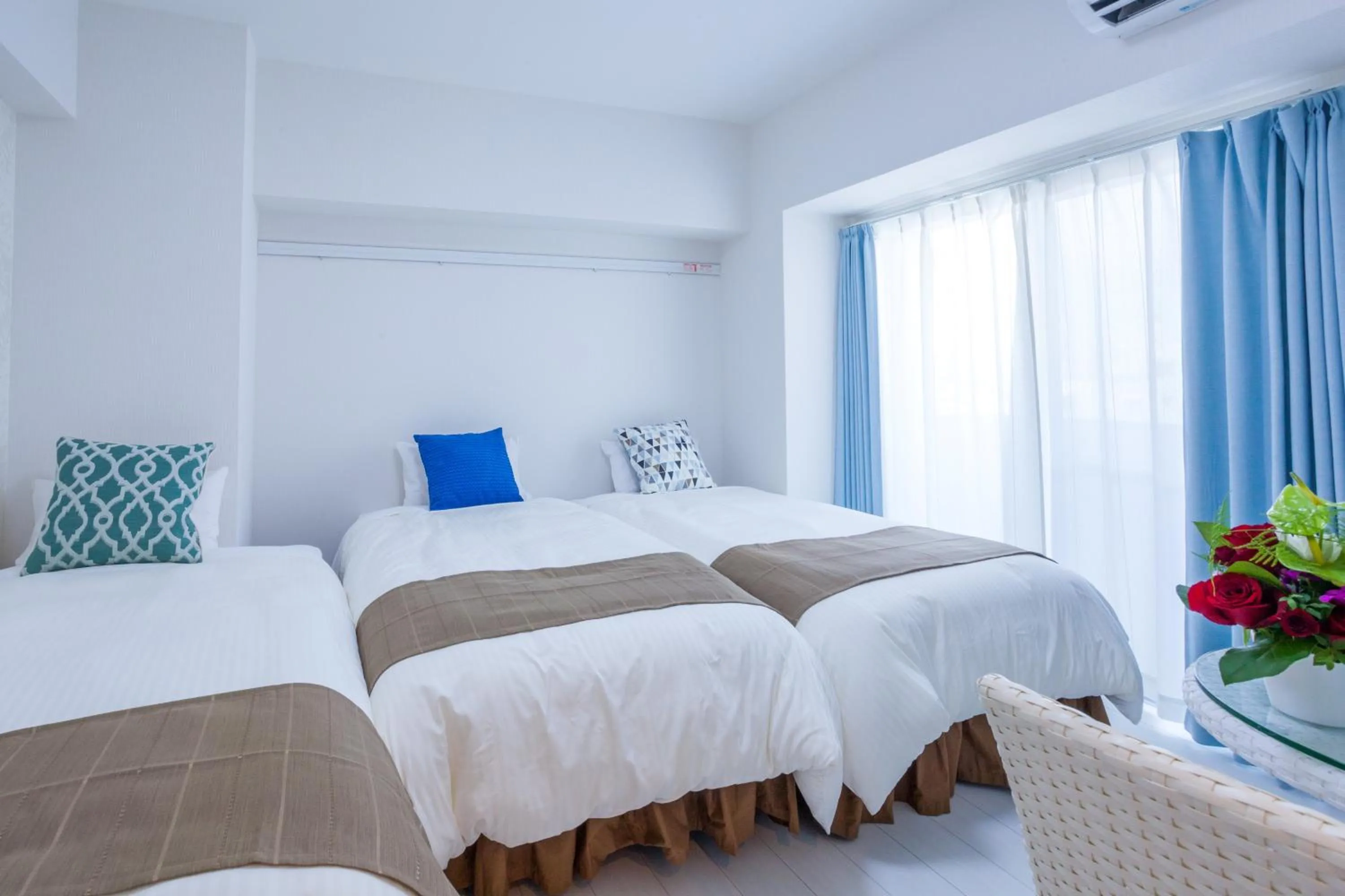 Bed in Living Inn Asahibashiekimae Anex