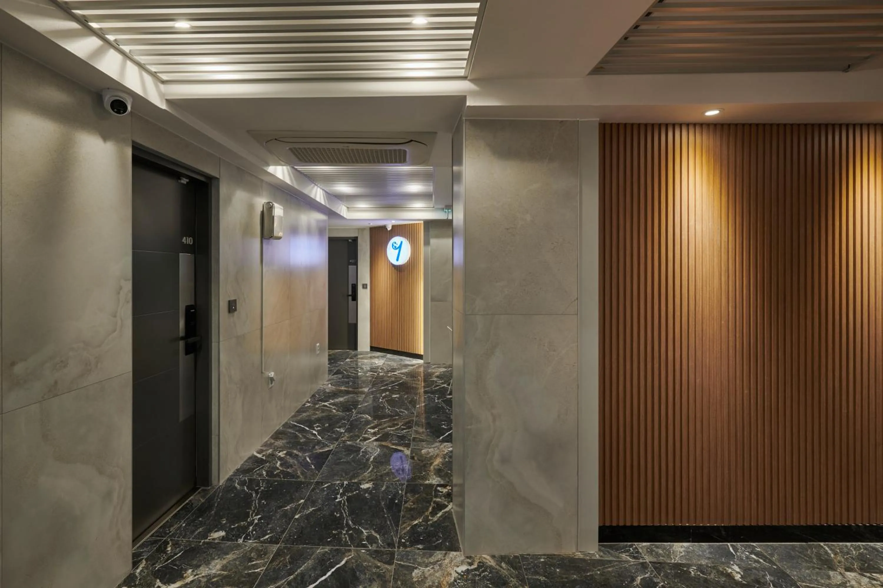 Area and facilities in Eight Rest Hostel Jong-ro
