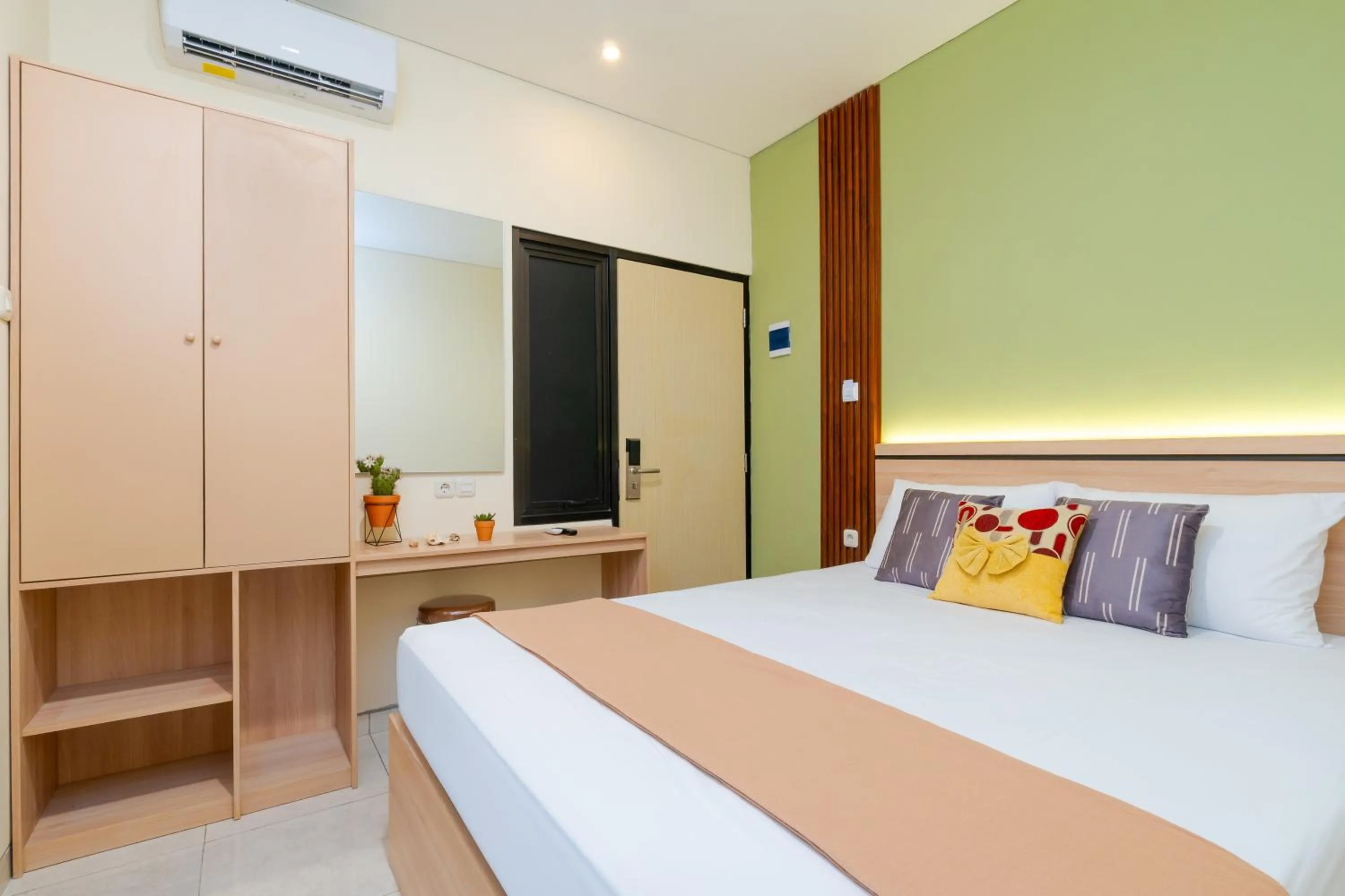 Bedroom, Bed in Grand Valora Puspowarno Kostel