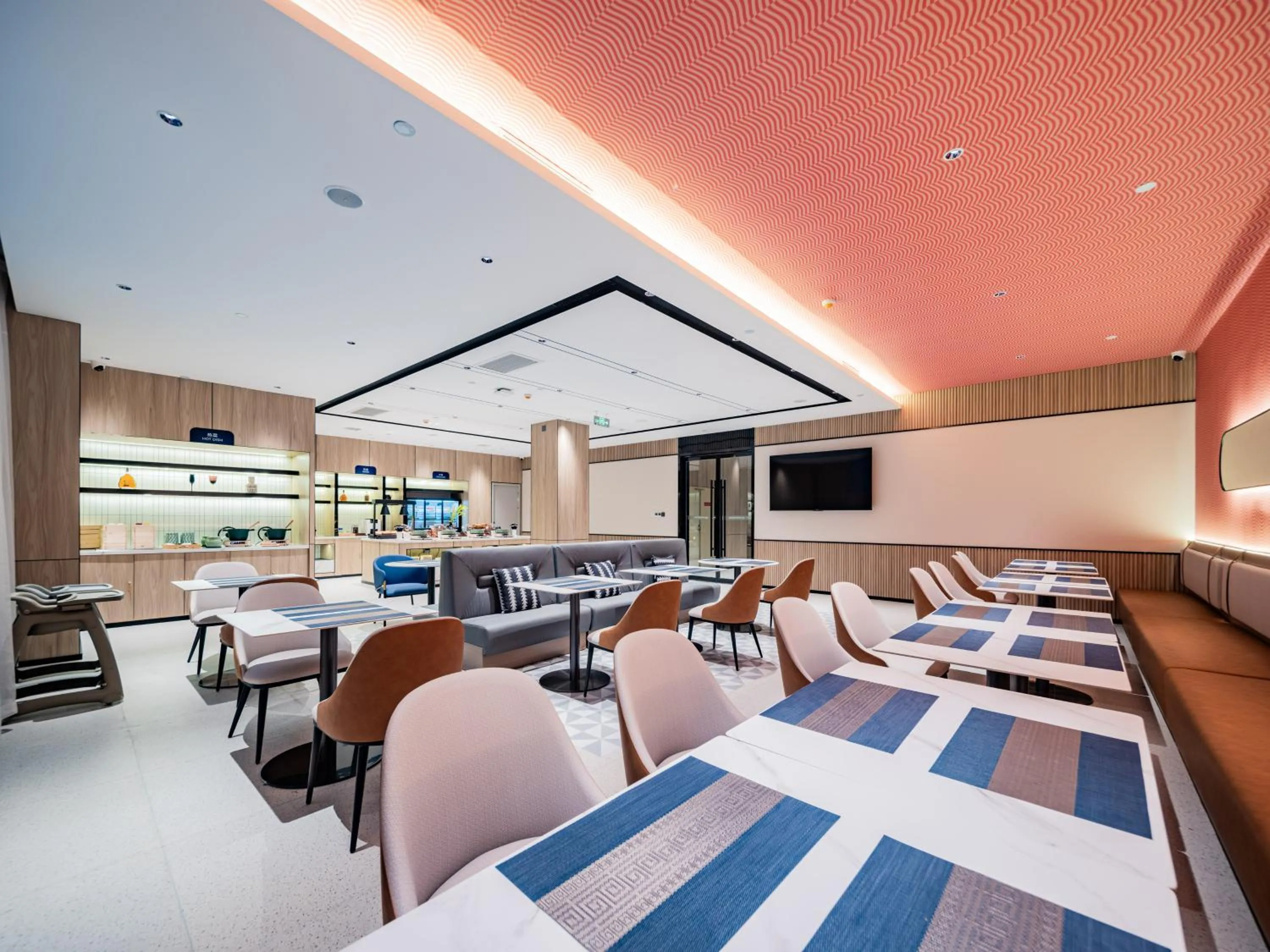 Restaurant/places to eat in Echarm Hotel Xi'an Chanba International Exhibition Center