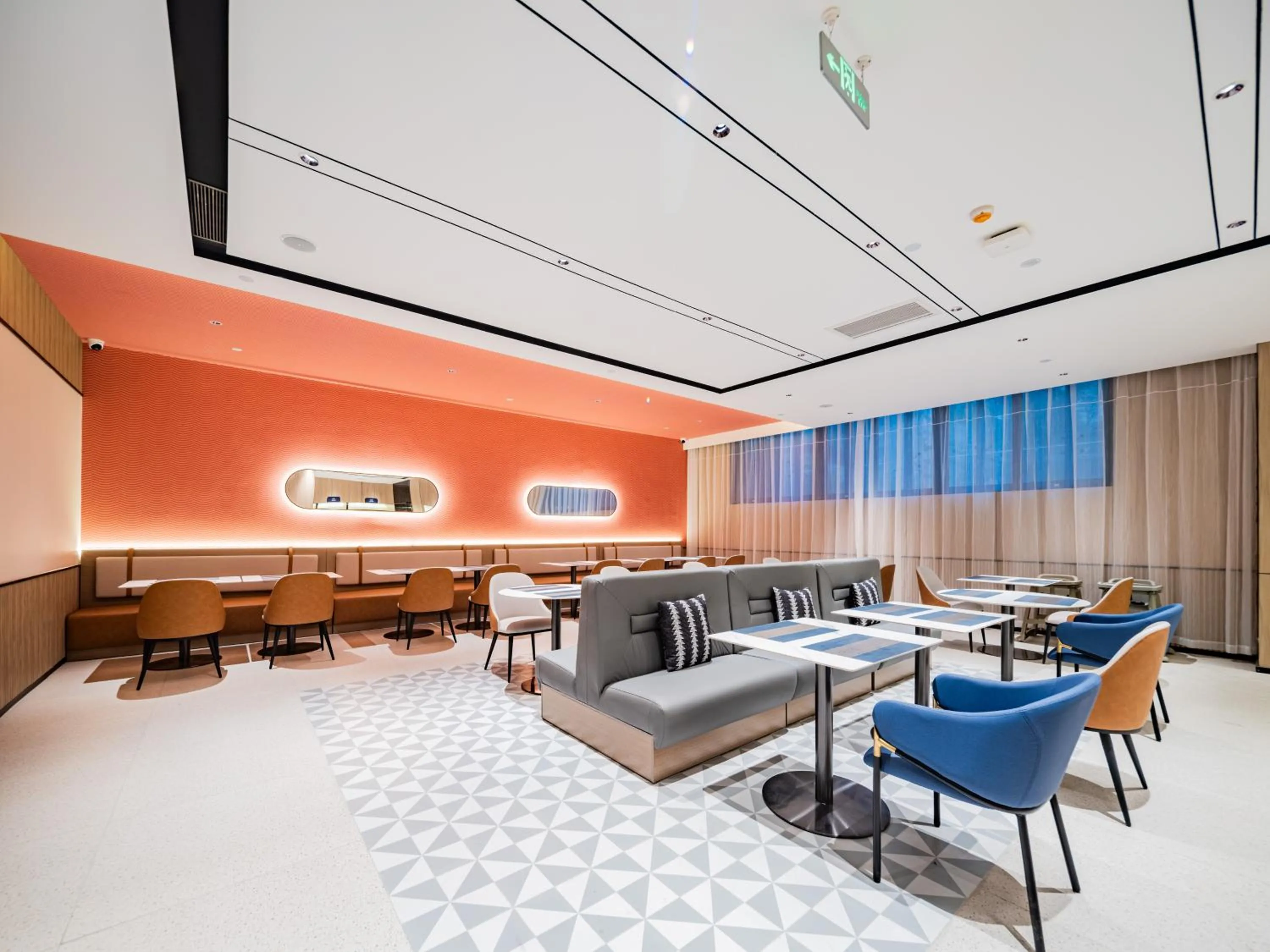 Restaurant/places to eat in Echarm Hotel Xi'an Chanba International Exhibition Center