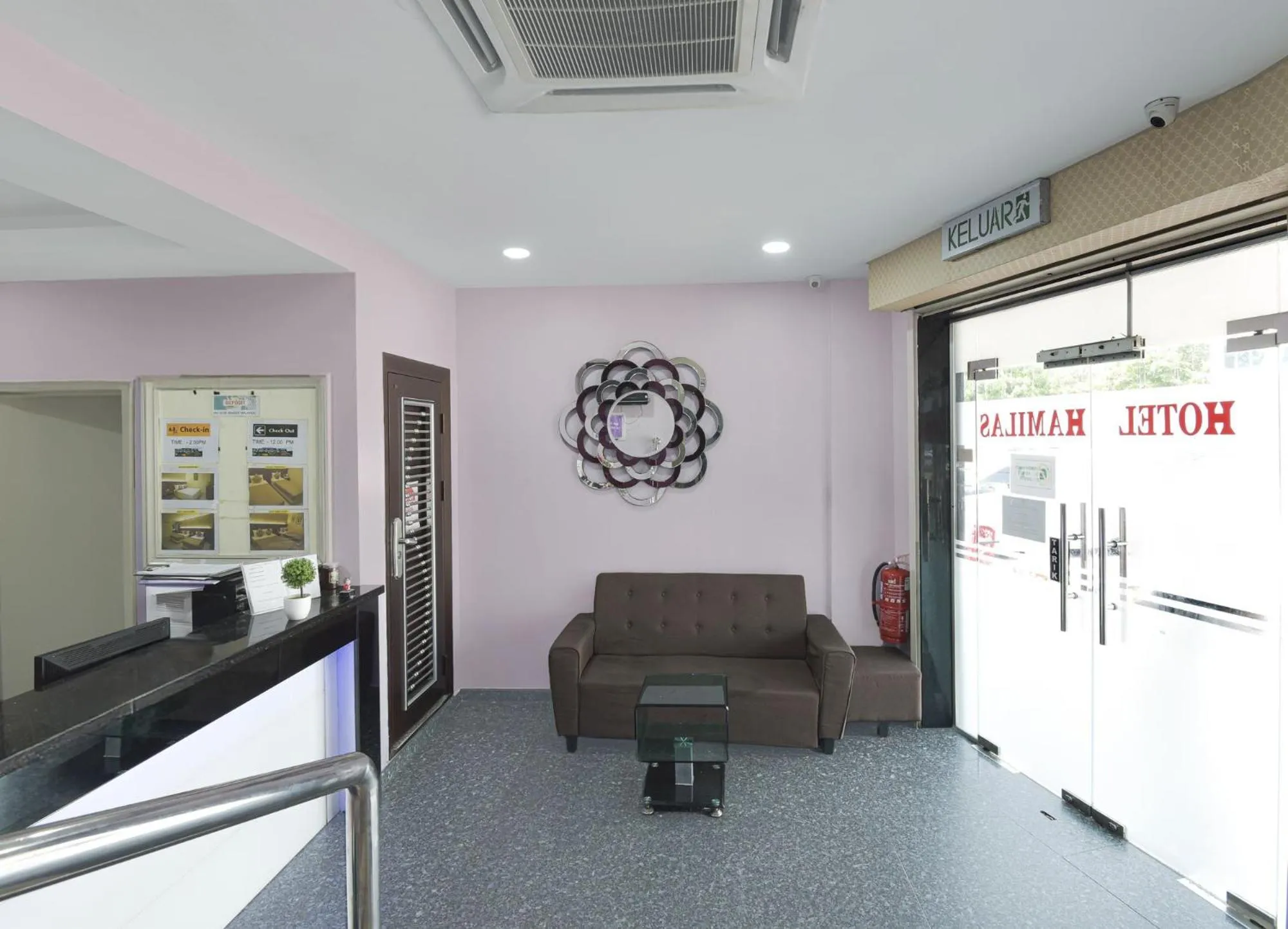 Seating area in Hotel O Hotel Hamilas