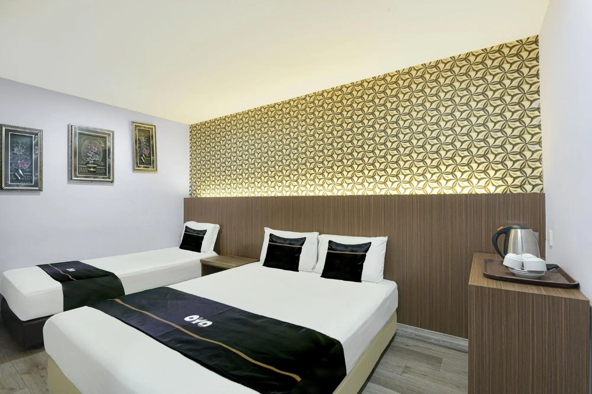 Bedroom, Bed in Hotel O Hotel Hamilas