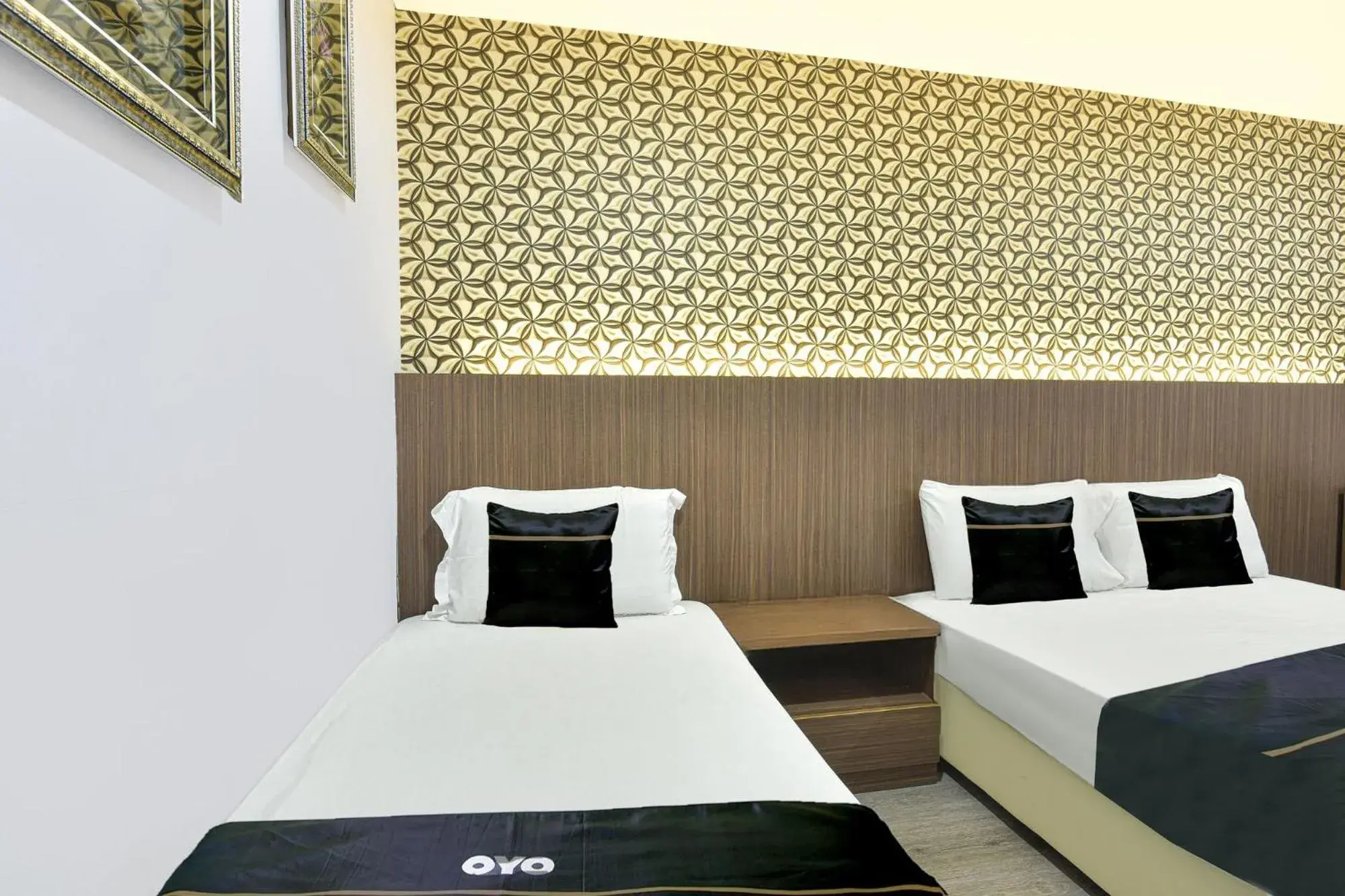 Bedroom, Bed in Hotel O Hotel Hamilas Bedroom, Bed in Hotel O Hotel Hamilas