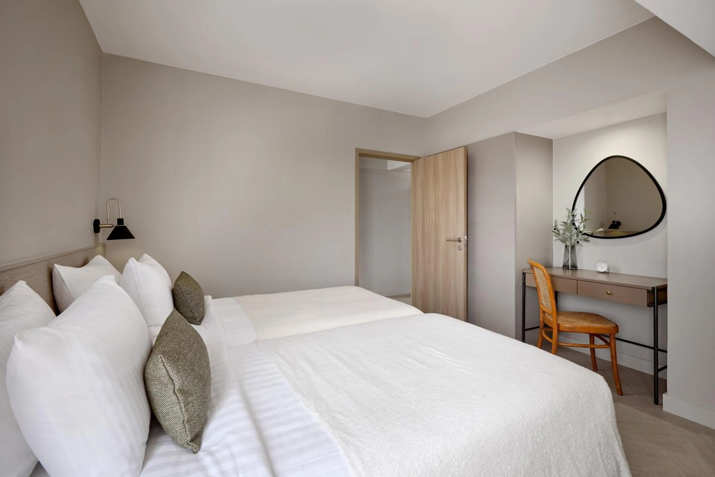 Bed in Somerset Sukhumvit 71 Bangkok