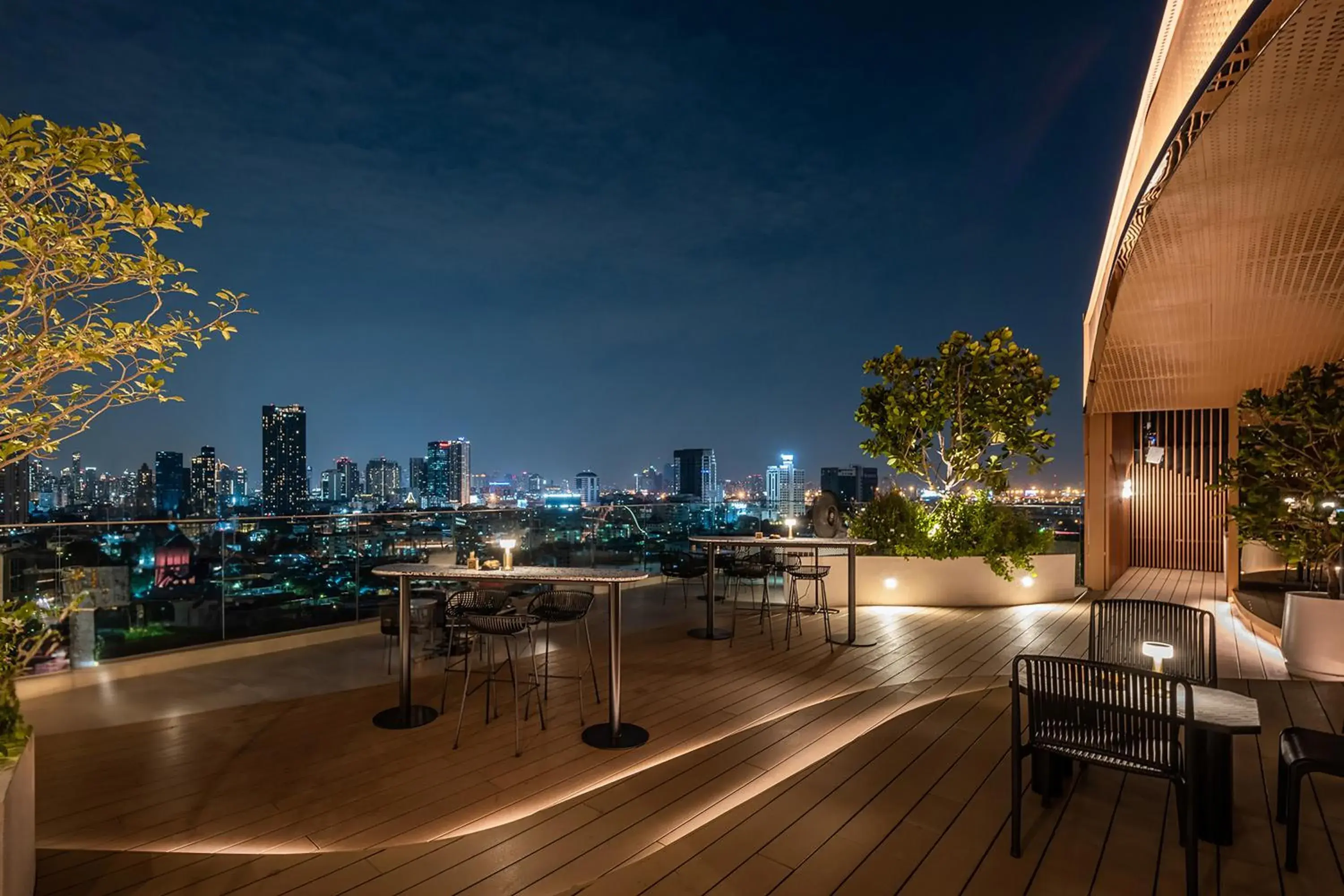 Restaurant/places to eat in Somerset Sukhumvit 71 Bangkok Restaurant/places to eat in Somerset Sukhumvit 71 Bangkok