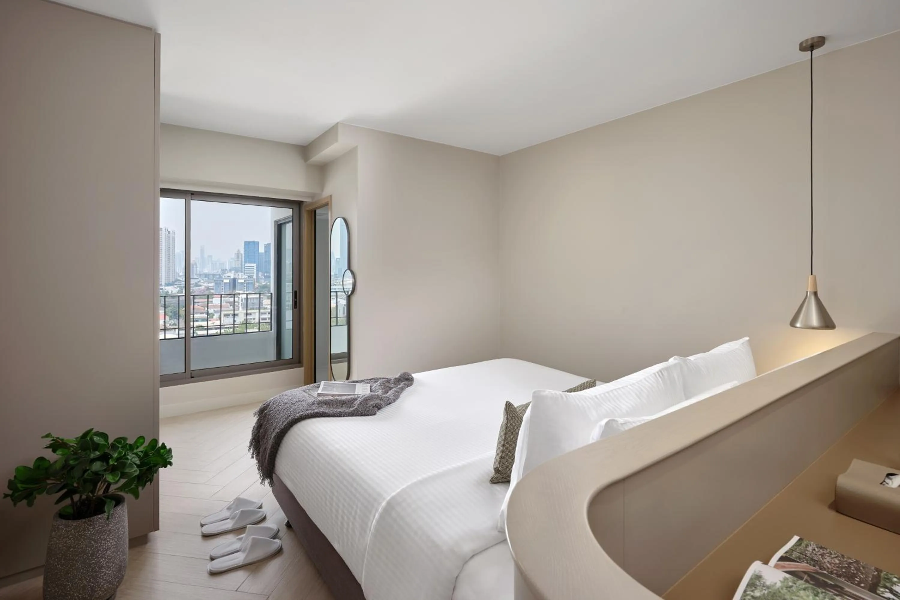 Bed in Somerset Sukhumvit 71 Bangkok