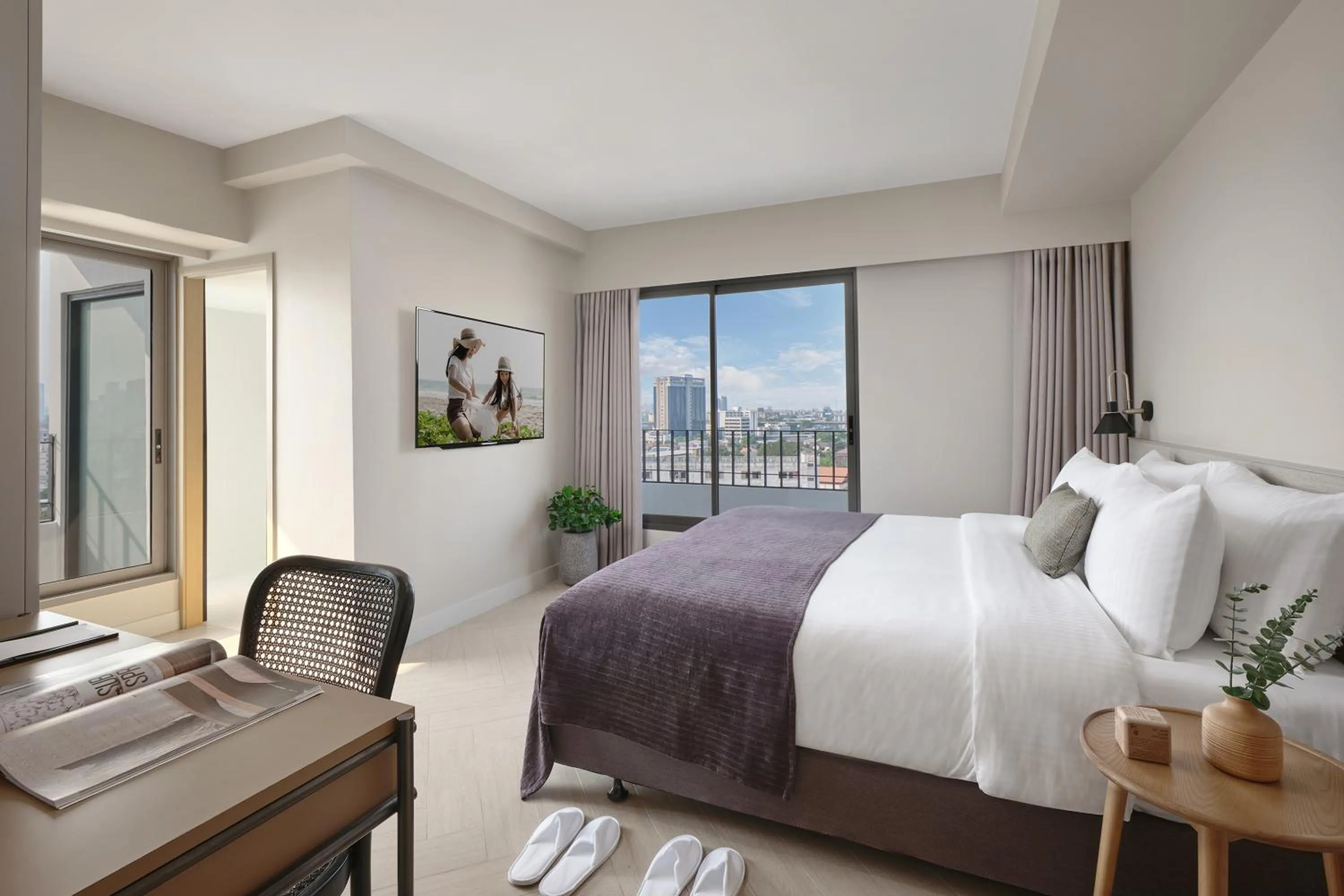 Bed in Somerset Sukhumvit 71 Bangkok