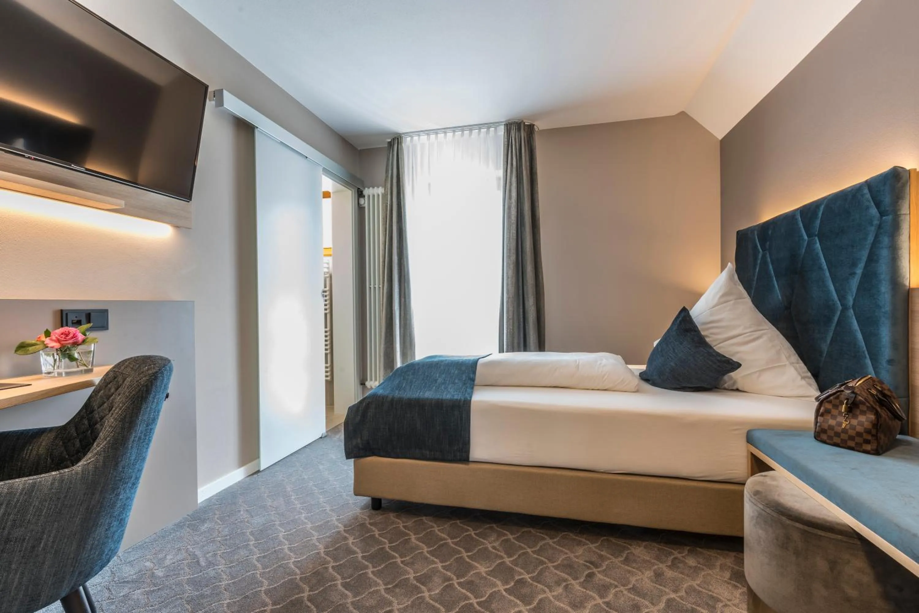 Bed in Hotel Garni Villa Rosengarten