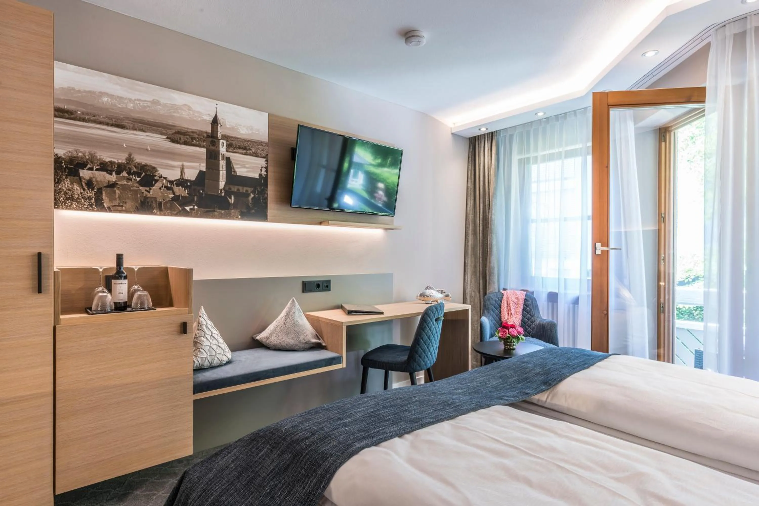 TV and multimedia, Bed in Hotel Garni Villa Rosengarten