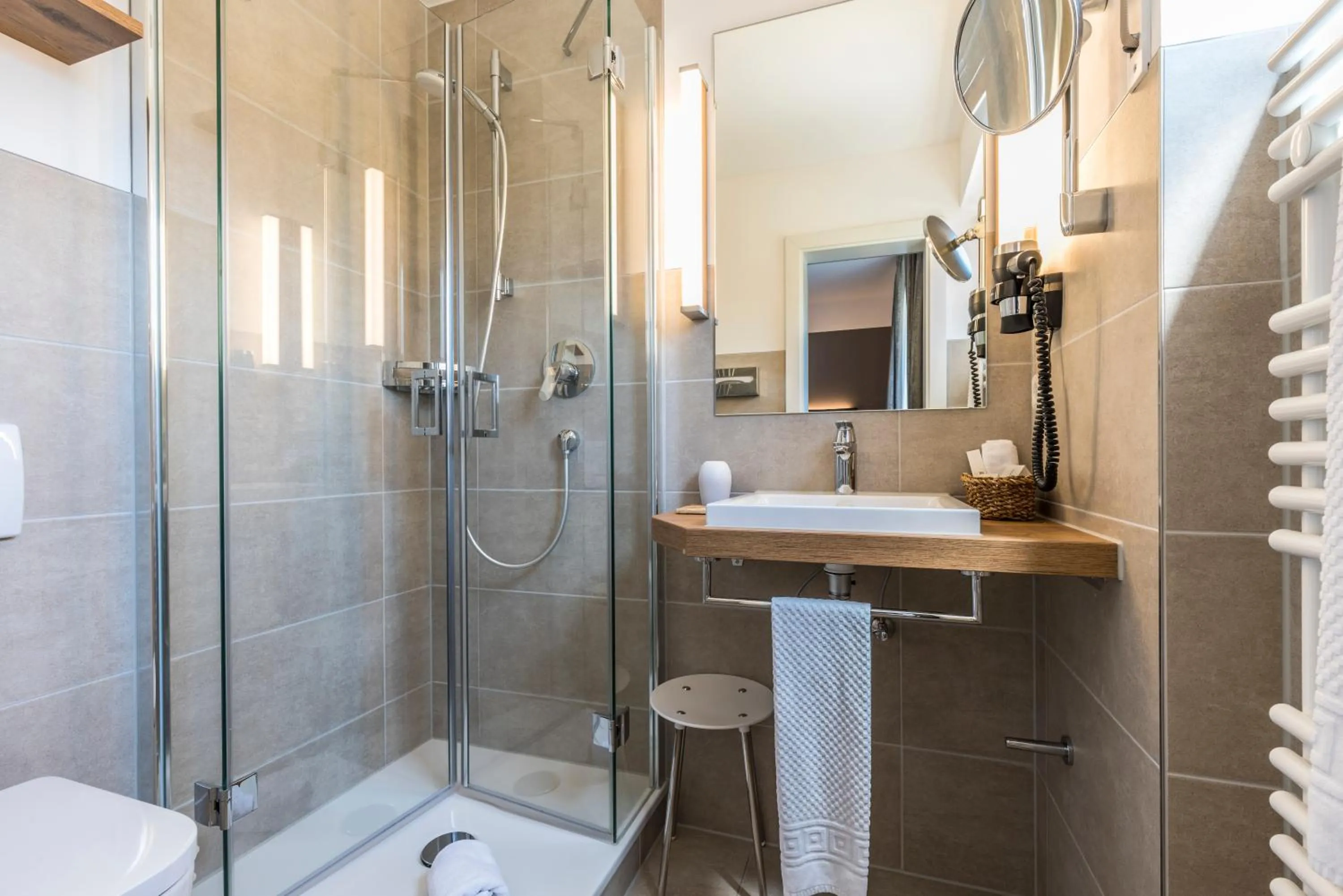 Shower in Hotel Garni Villa Rosengarten