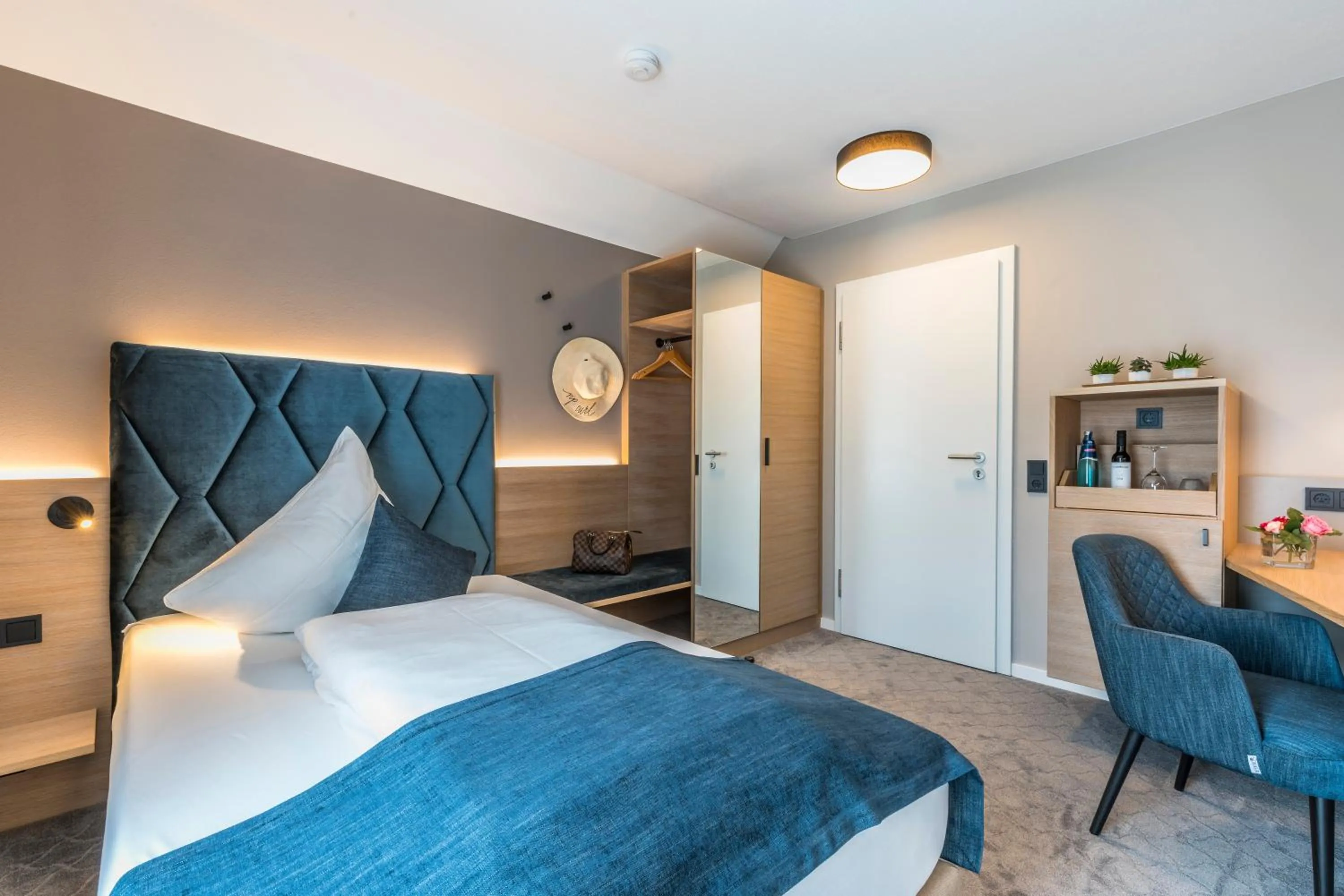 Bed in Hotel Garni Villa Rosengarten