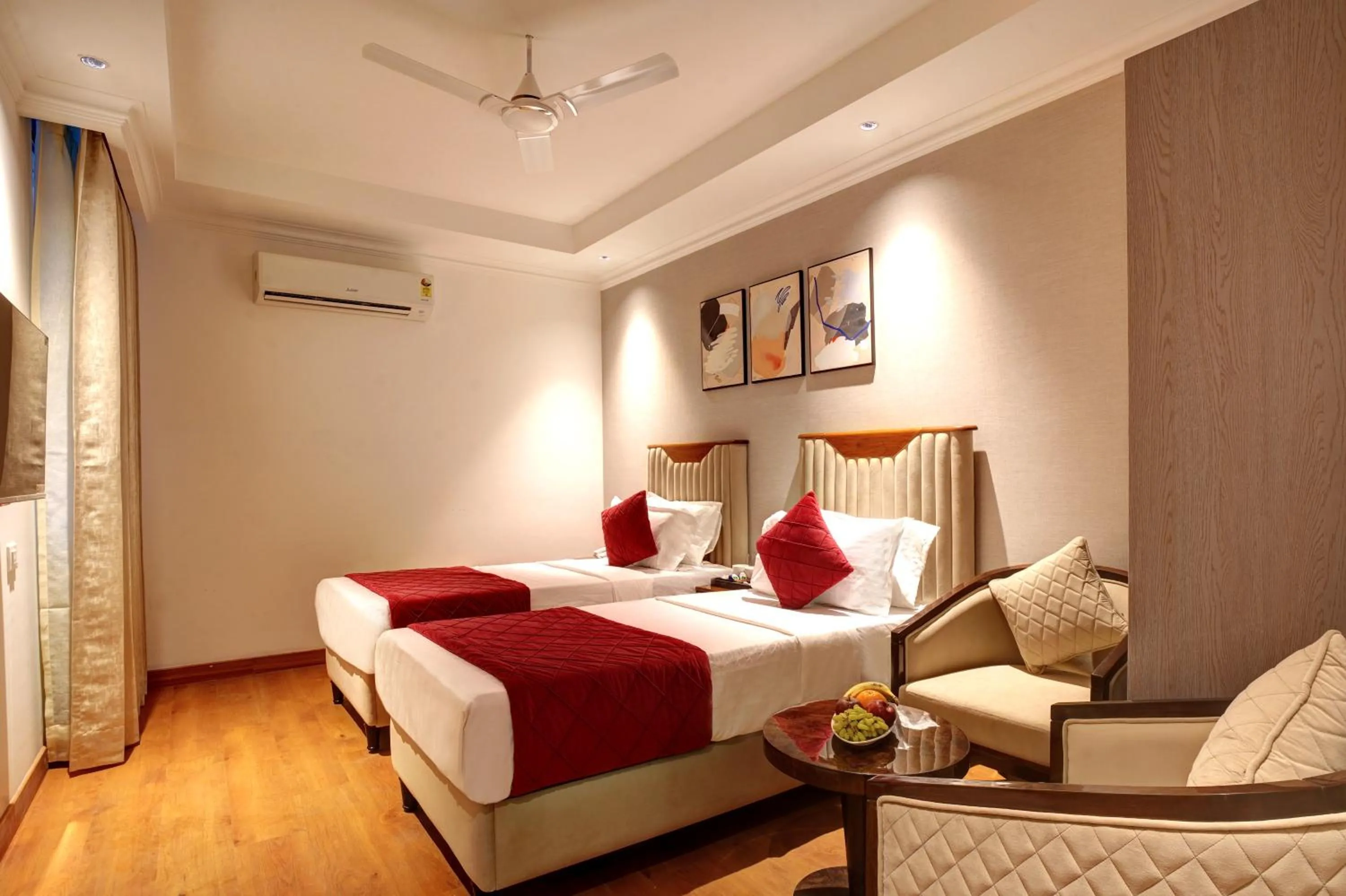 Deluxe Twin Room in IVA Premium Delhi Airport - FREE Airport Pickup or Drop