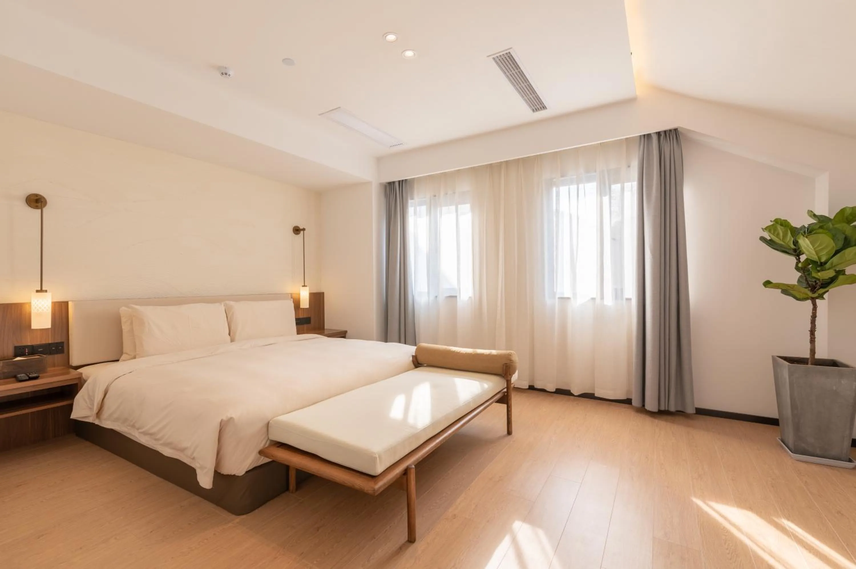 Photo of the whole room, Bed in Xishang Yunjian Holiday Hotel