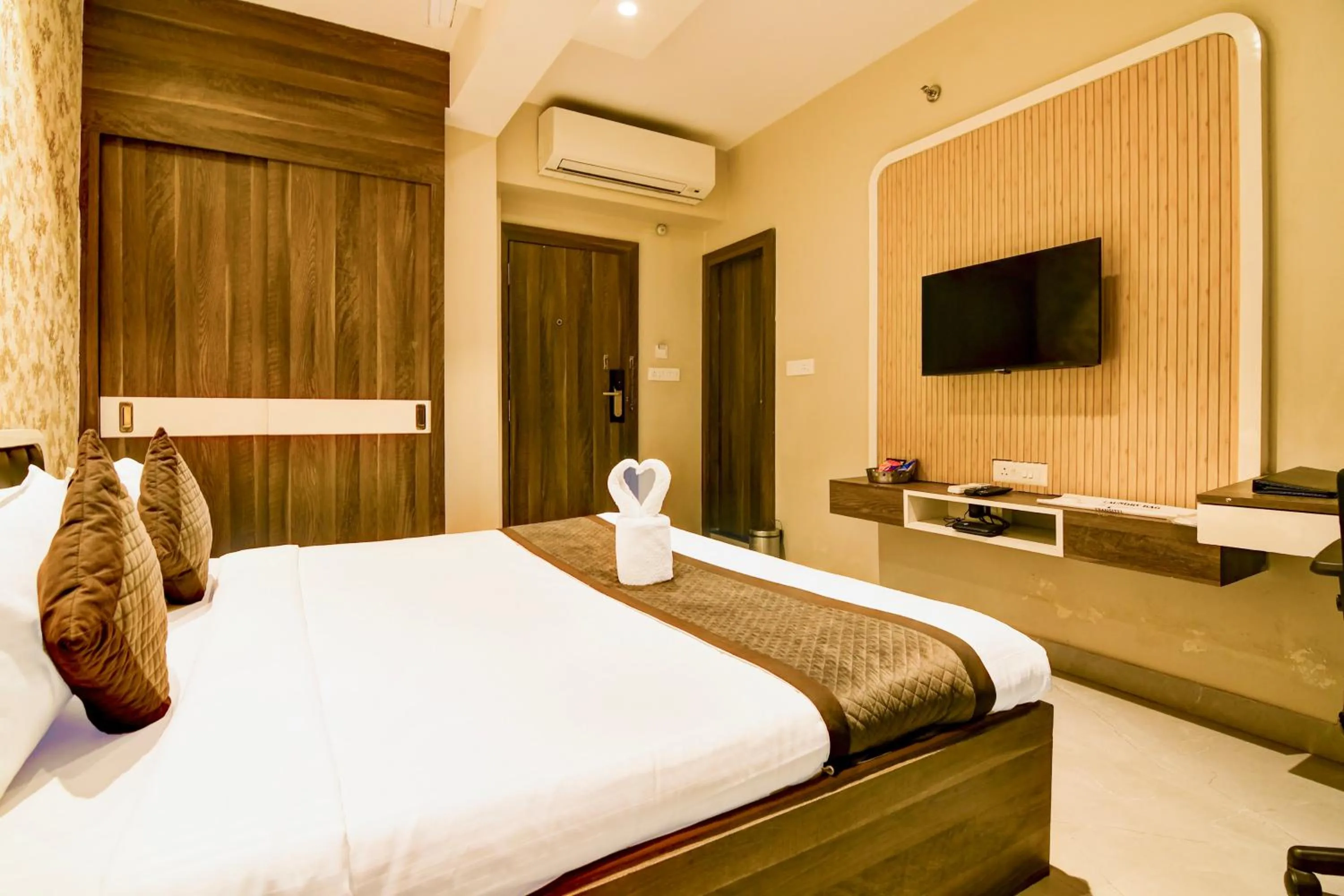 Bedroom, Bed in Urban Cliff A Boutique Hotel