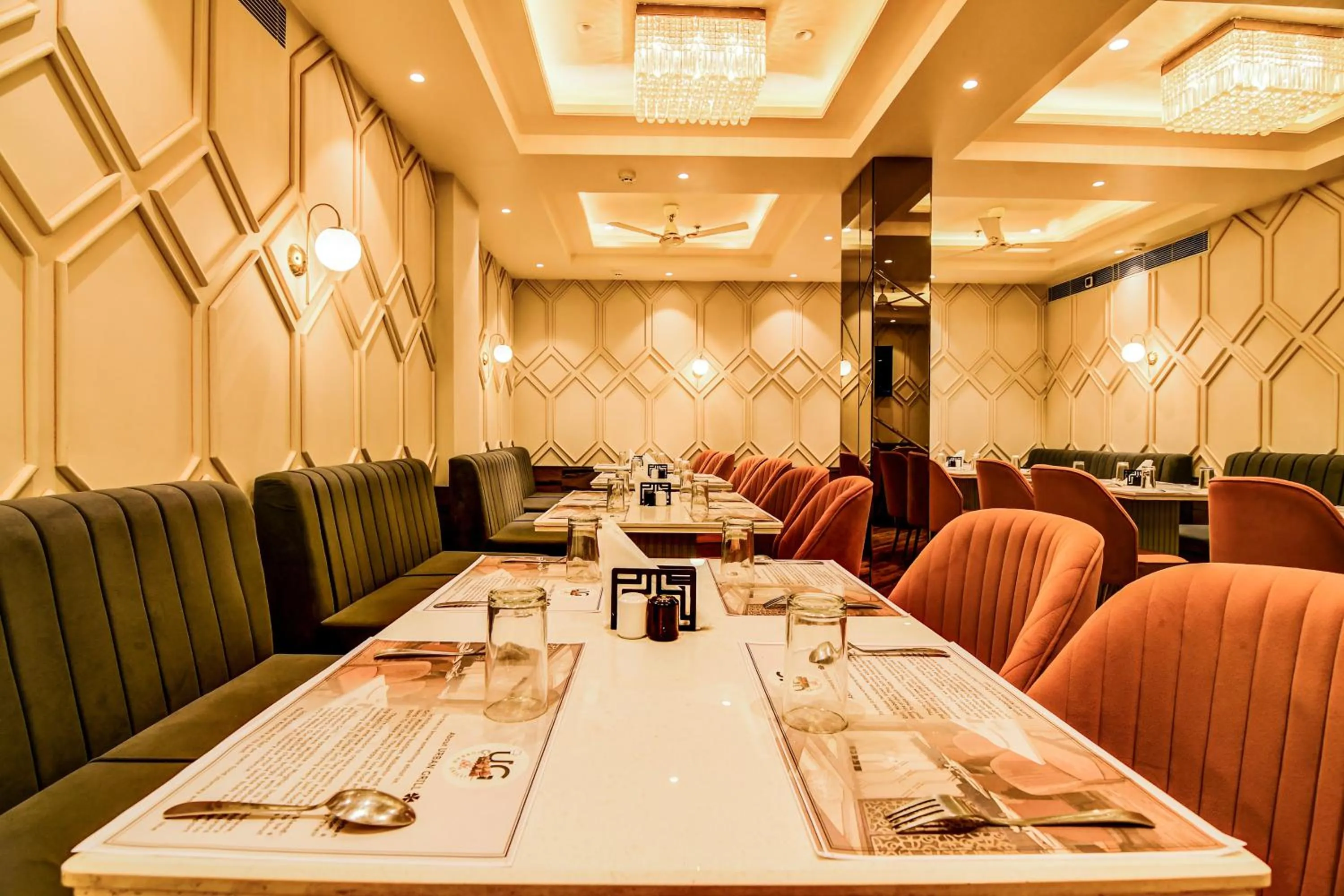 Restaurant/places to eat in Urban Cliff A Boutique Hotel