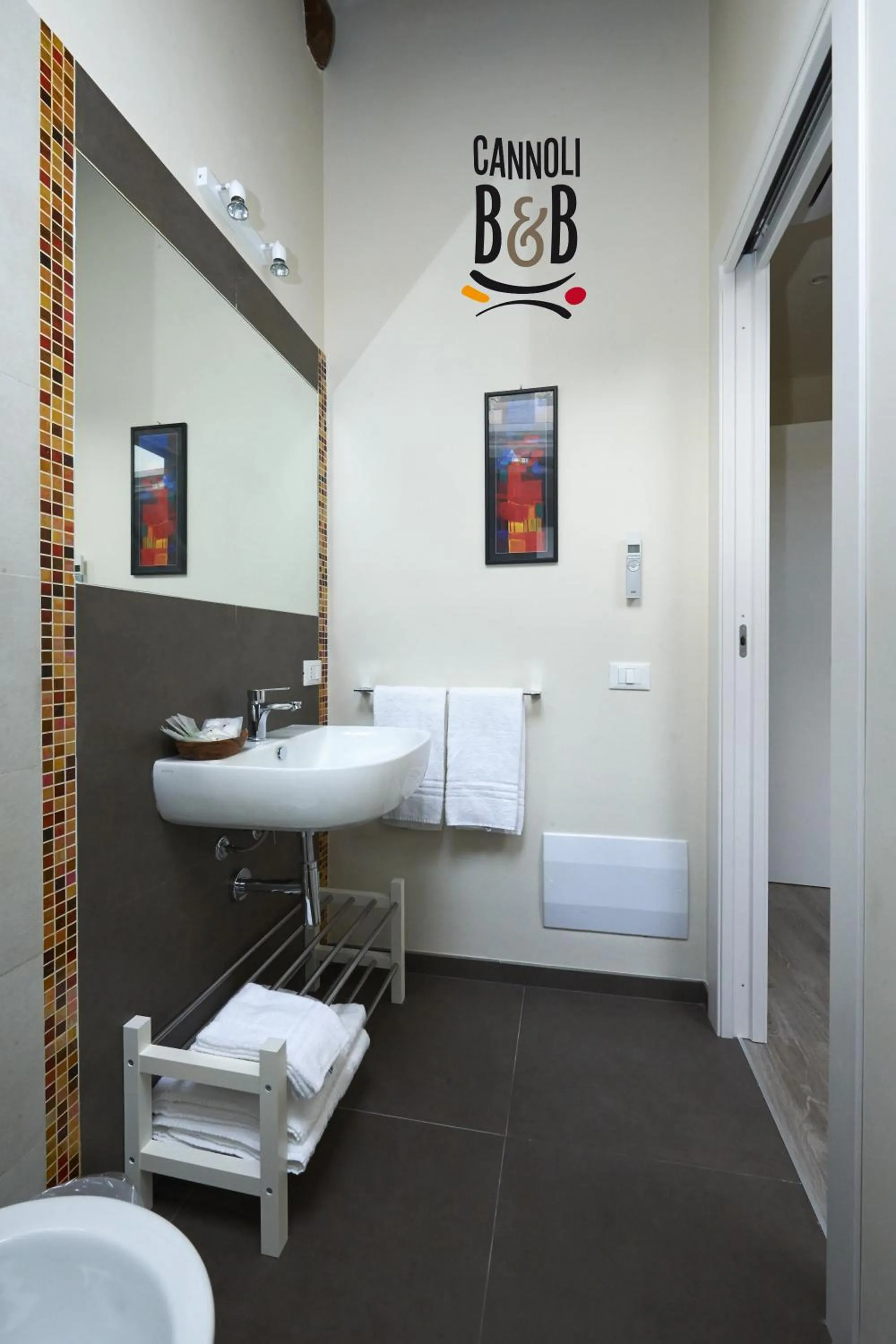 Bathroom in B&B Cannoli