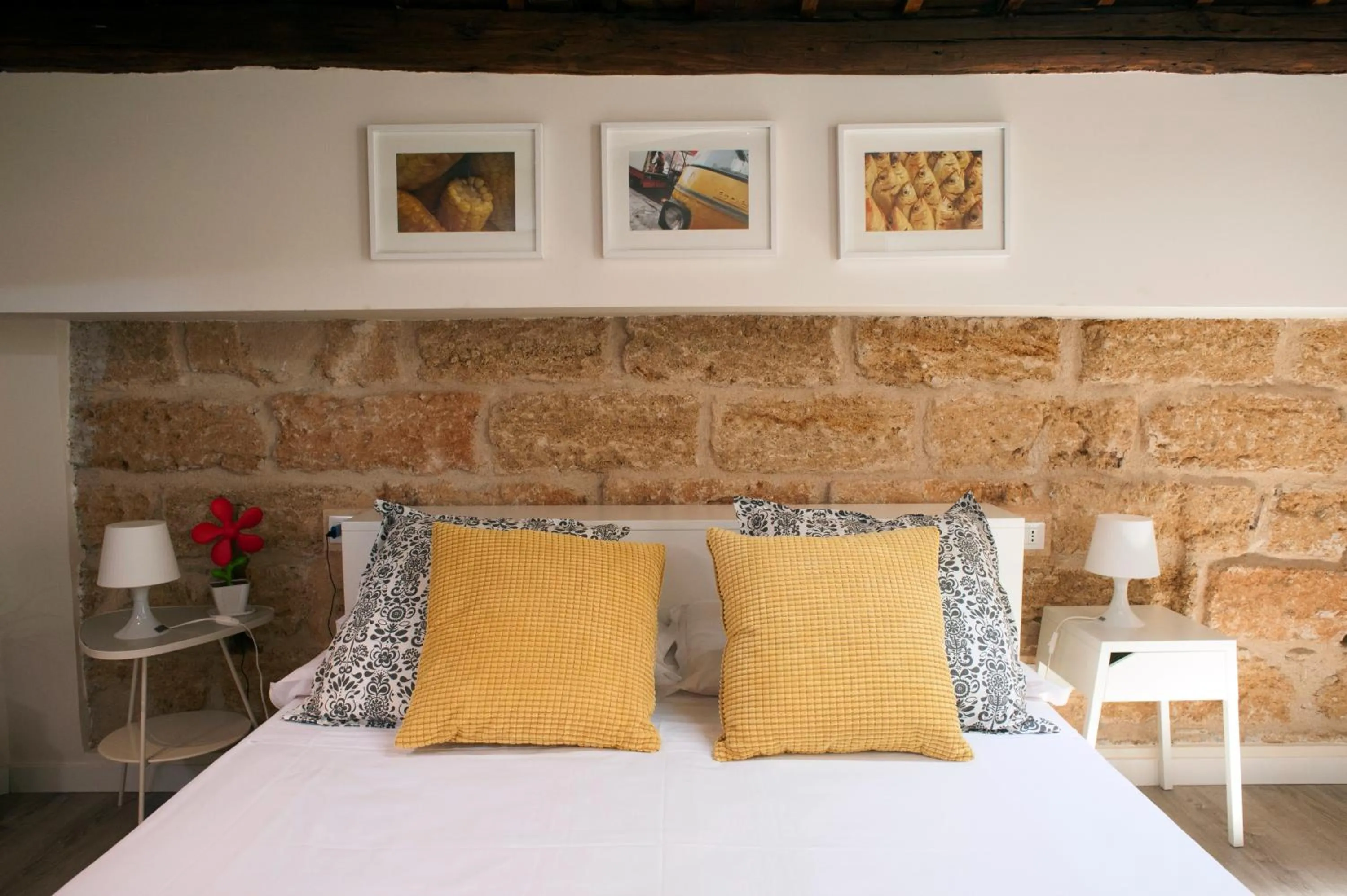 Bedroom, Bed in B&B Cannoli