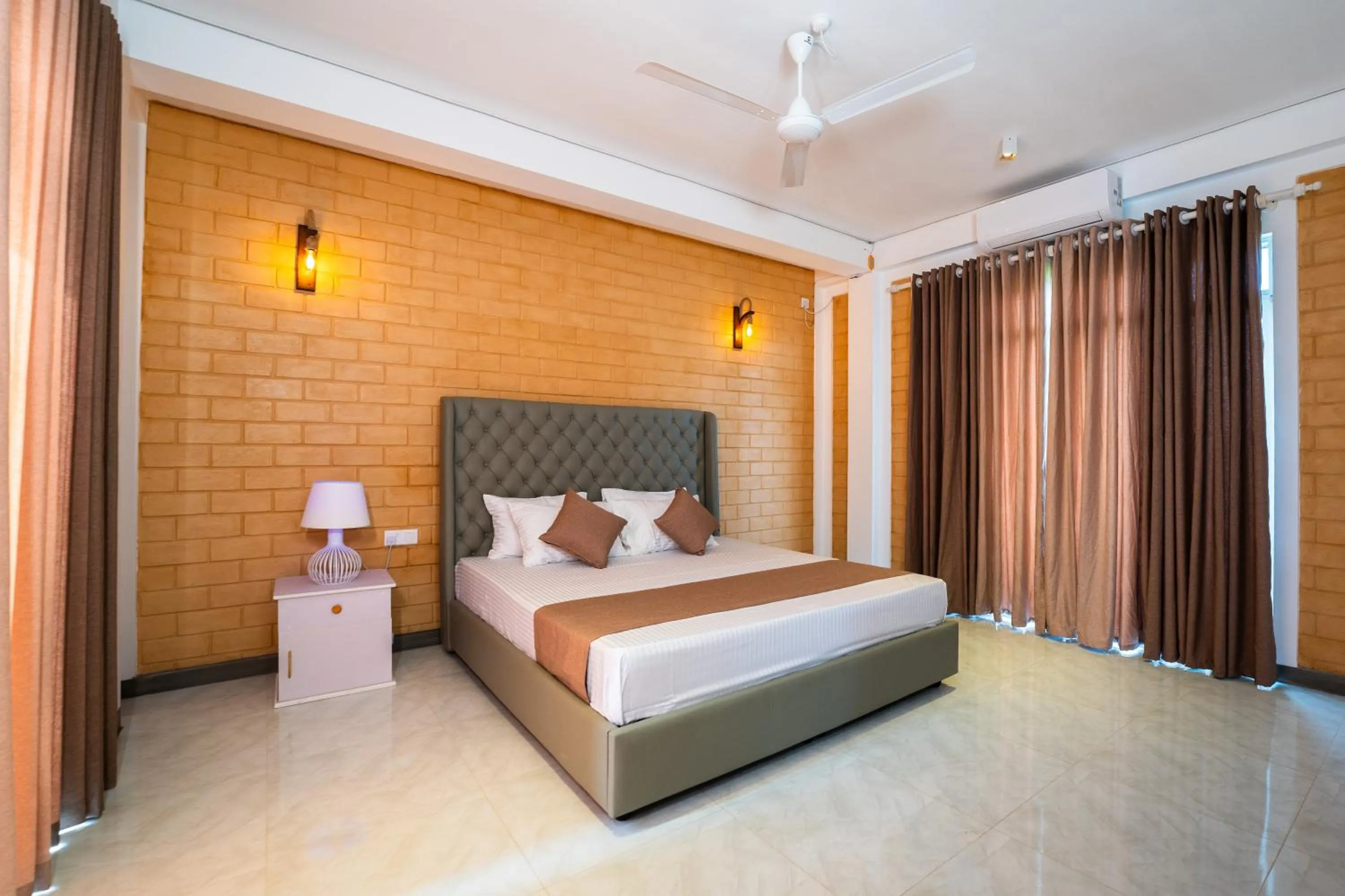 Double Room with Balcony and Sea View - single occupancy in Bliss Blessings Villa & Spa - Hikkaduwa