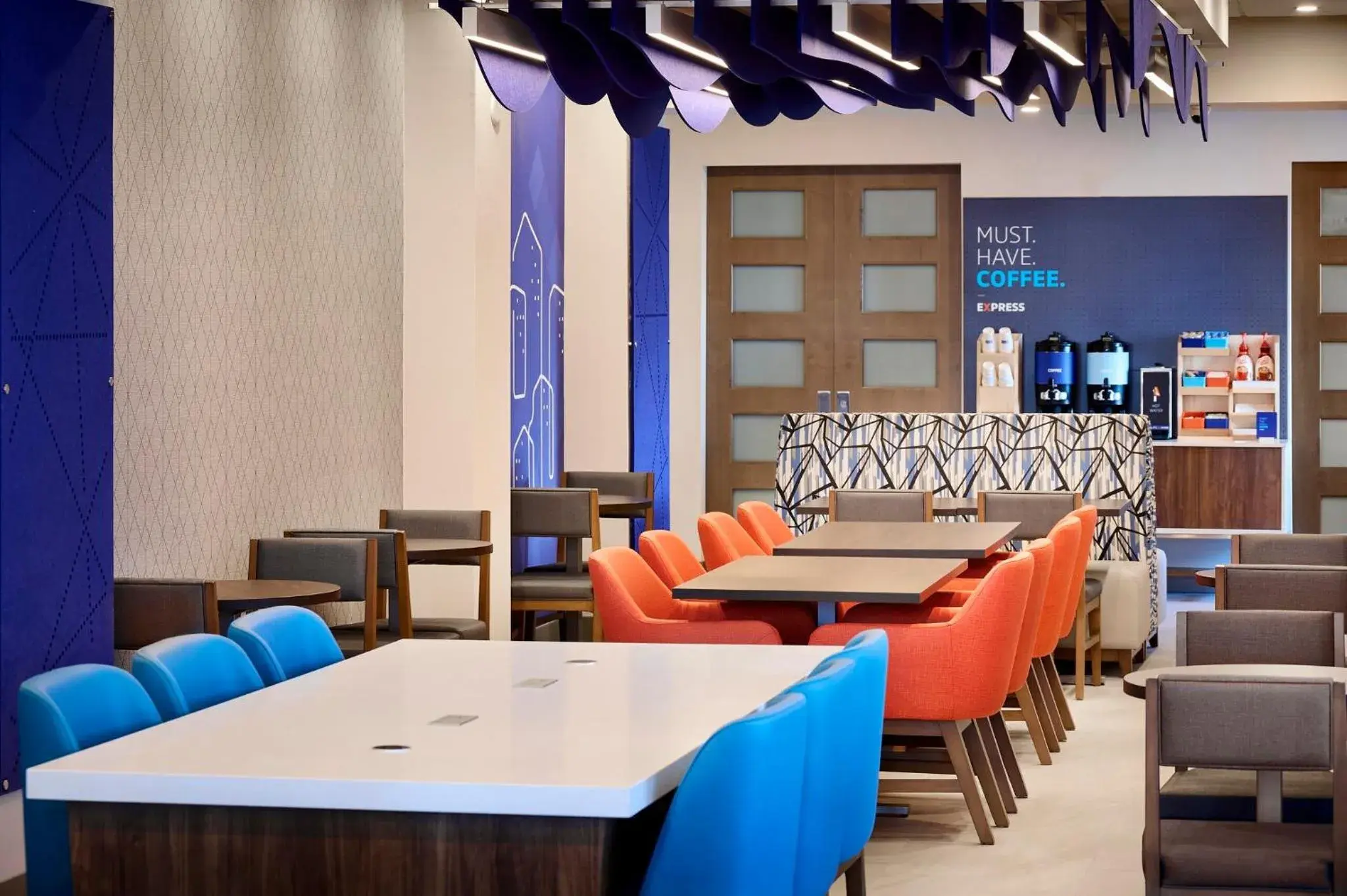 Restaurant/places to eat in Holiday Inn Express Hamilton - Upper James by IHG Restaurant/places to eat in Holiday Inn Express Hamilton - Upper James by IHG