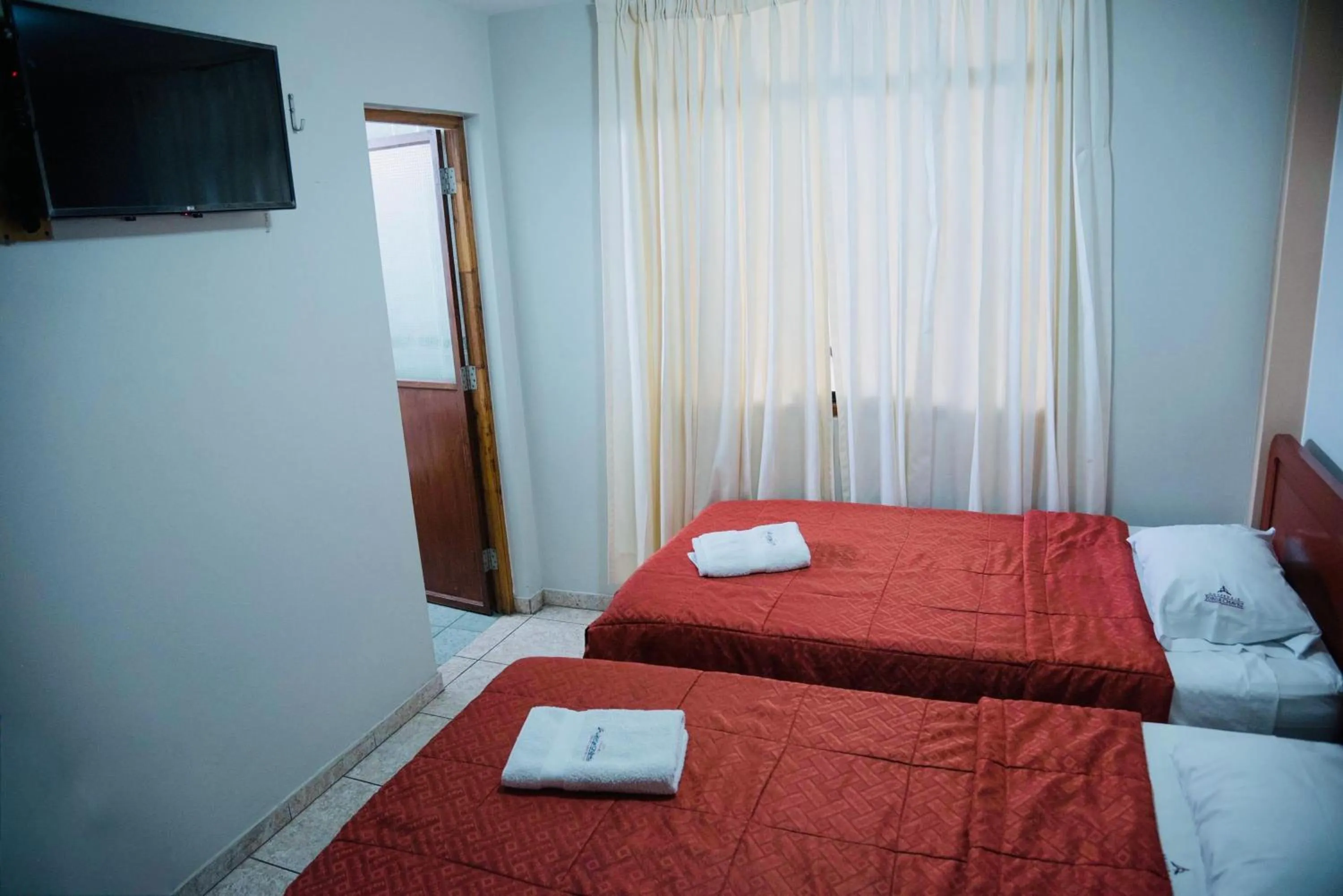 TV and multimedia in Hotel Jorge Chavez