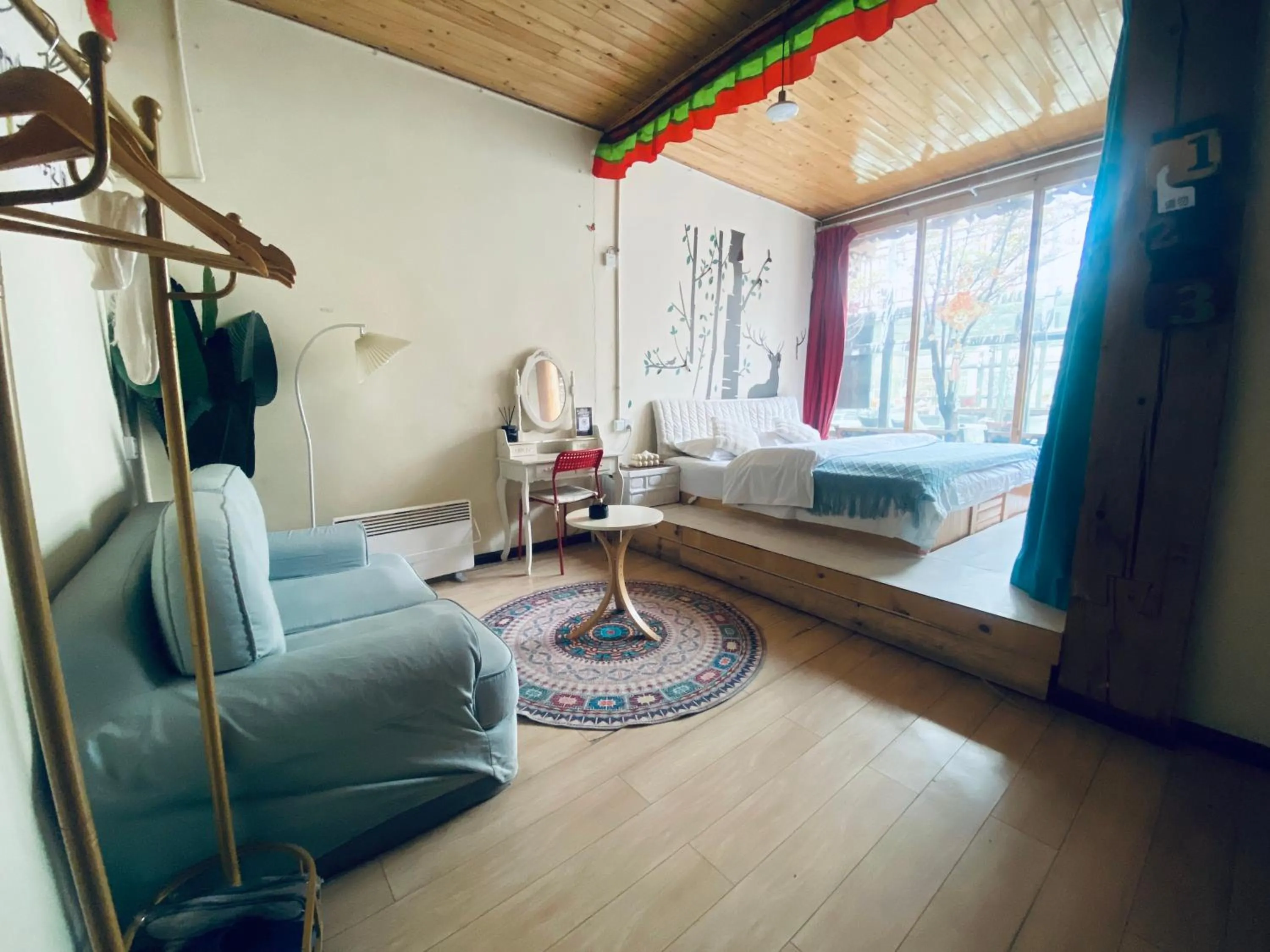 Bed in Shangri-La Chudengshuo Homestay楚登硕民宿