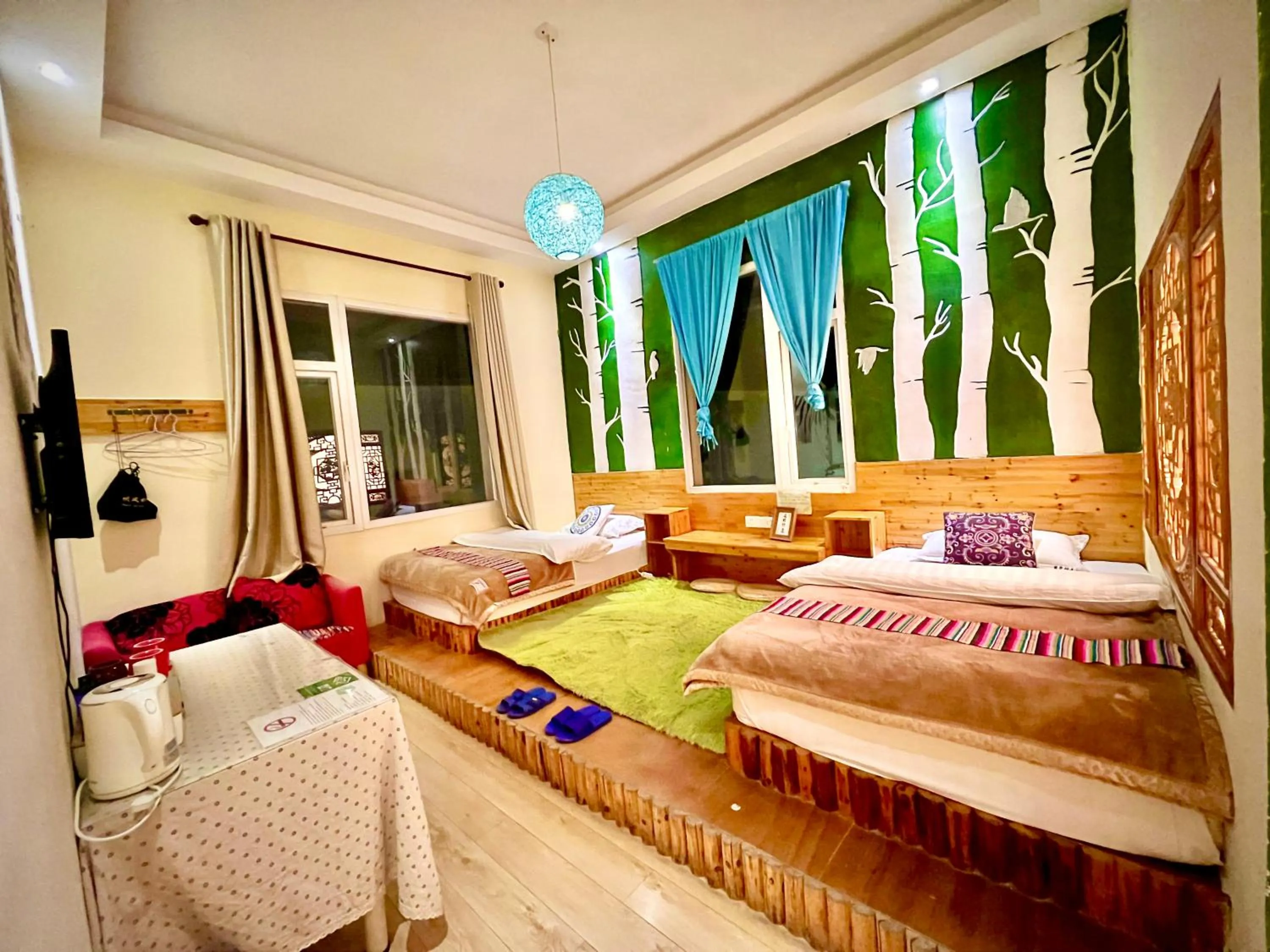 towels, Bed in Shangri-La Chudengshuo Homestay楚登硕民宿