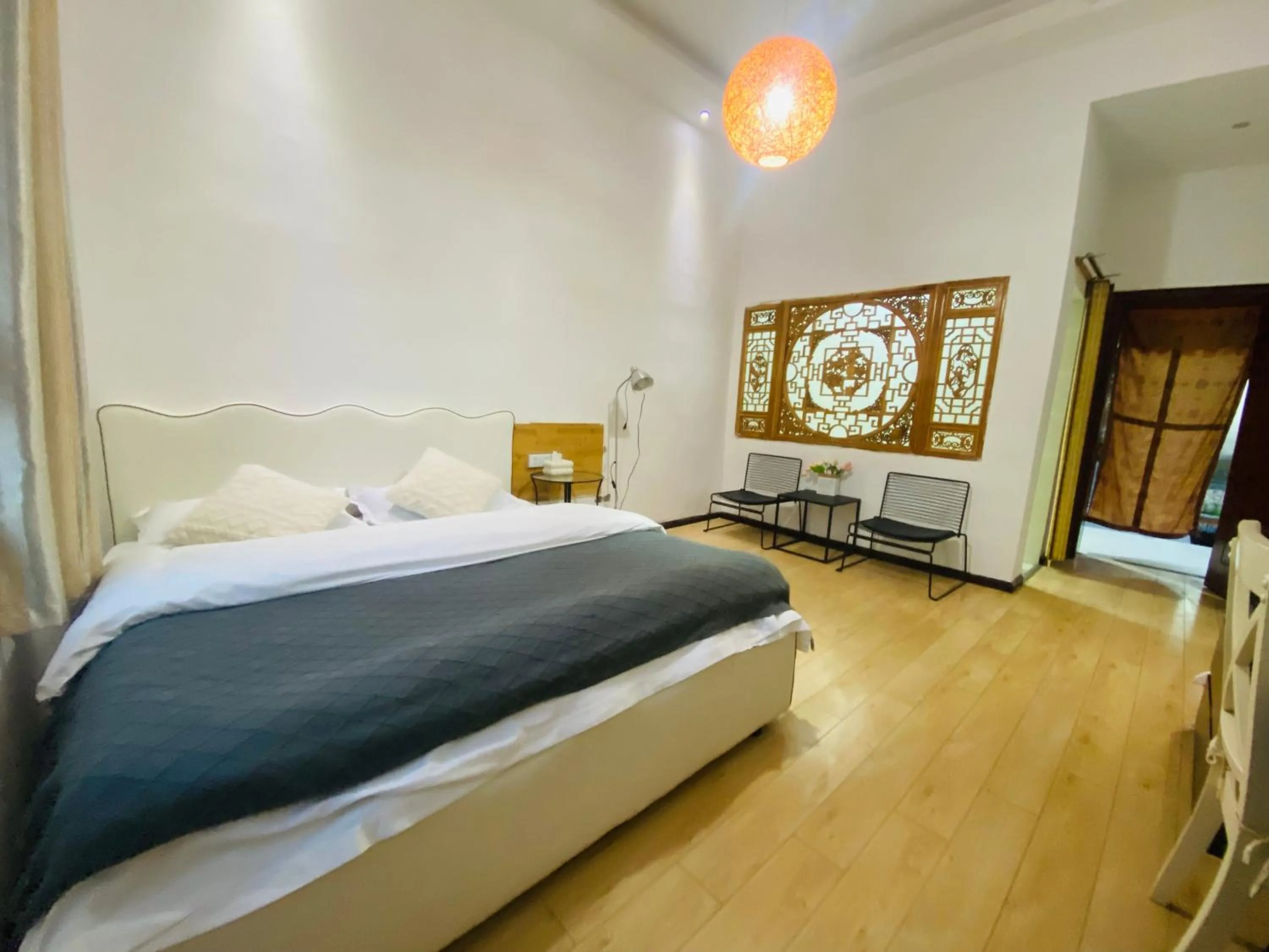 Bedroom, Bed in Shangri-La Chudengshuo Homestay楚登硕民宿