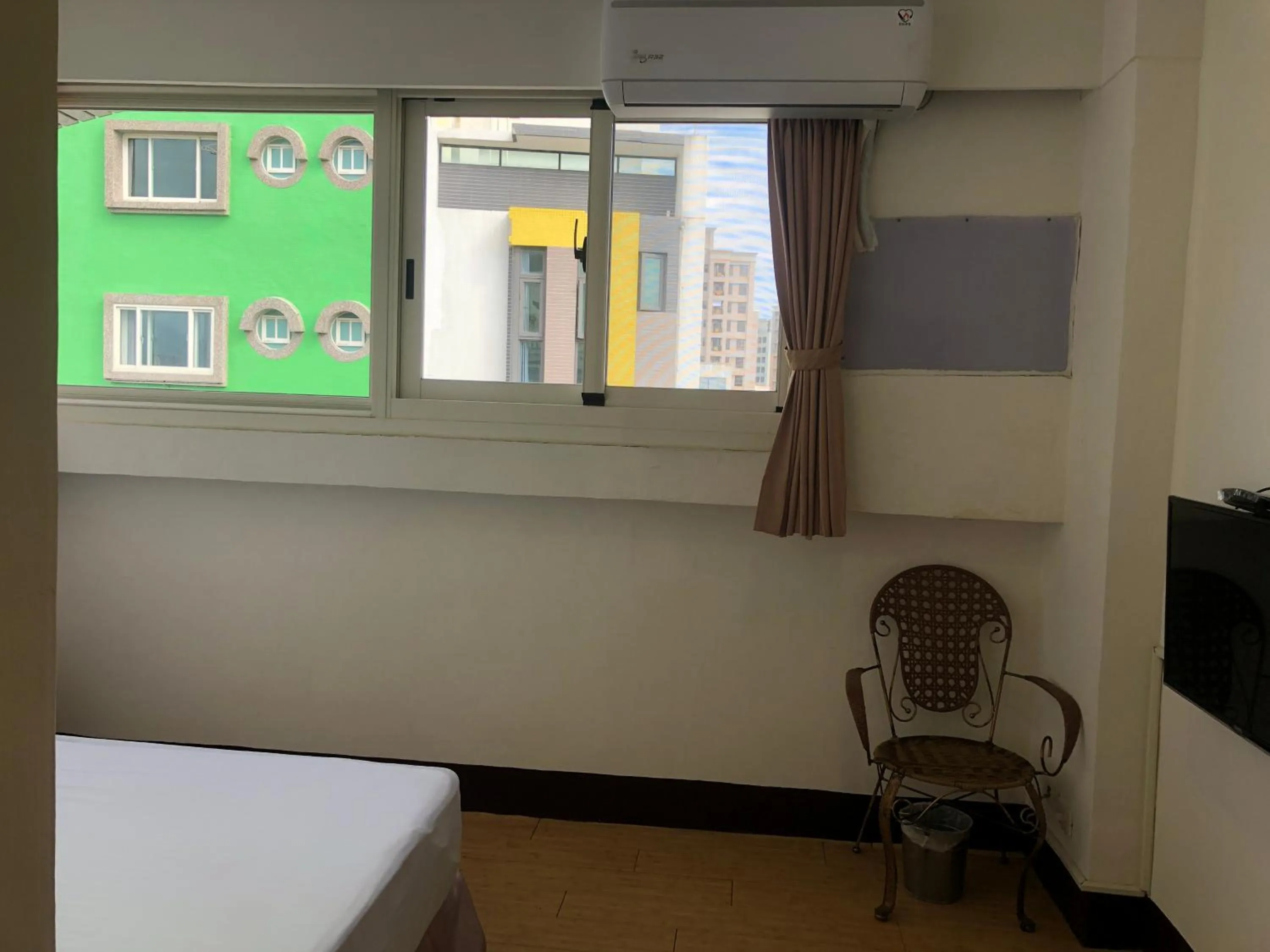 Bed in Chantai Hotel