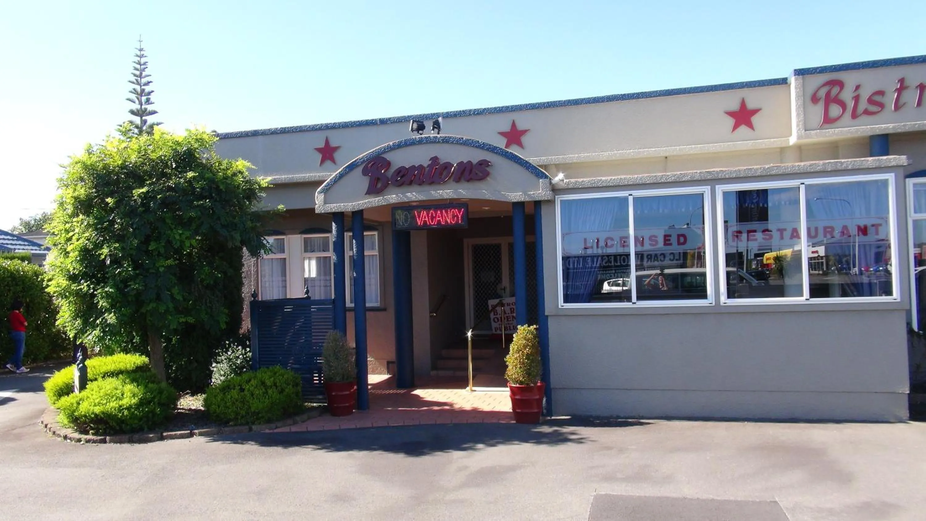 Property building in Bentons Motel
