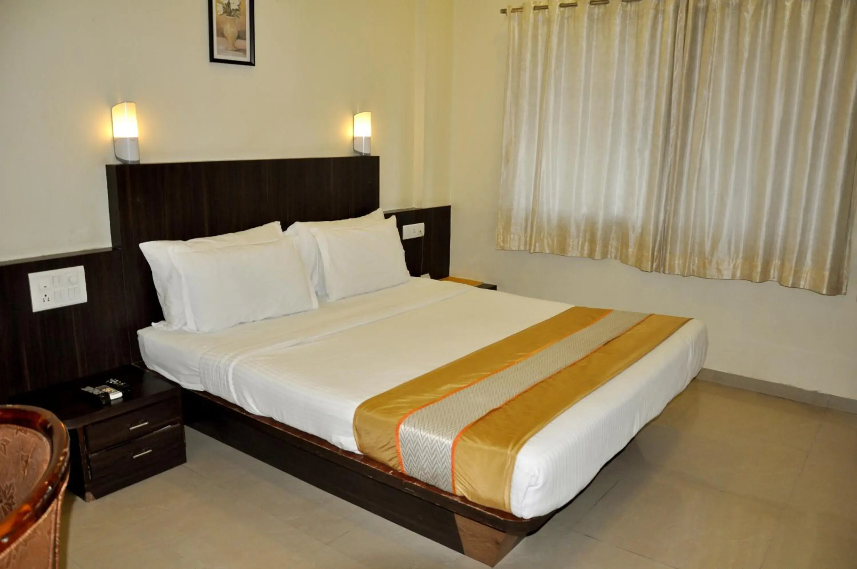 Bed in Hotel Atria, Kolhapur Bed in Hotel Atria, Kolhapur
