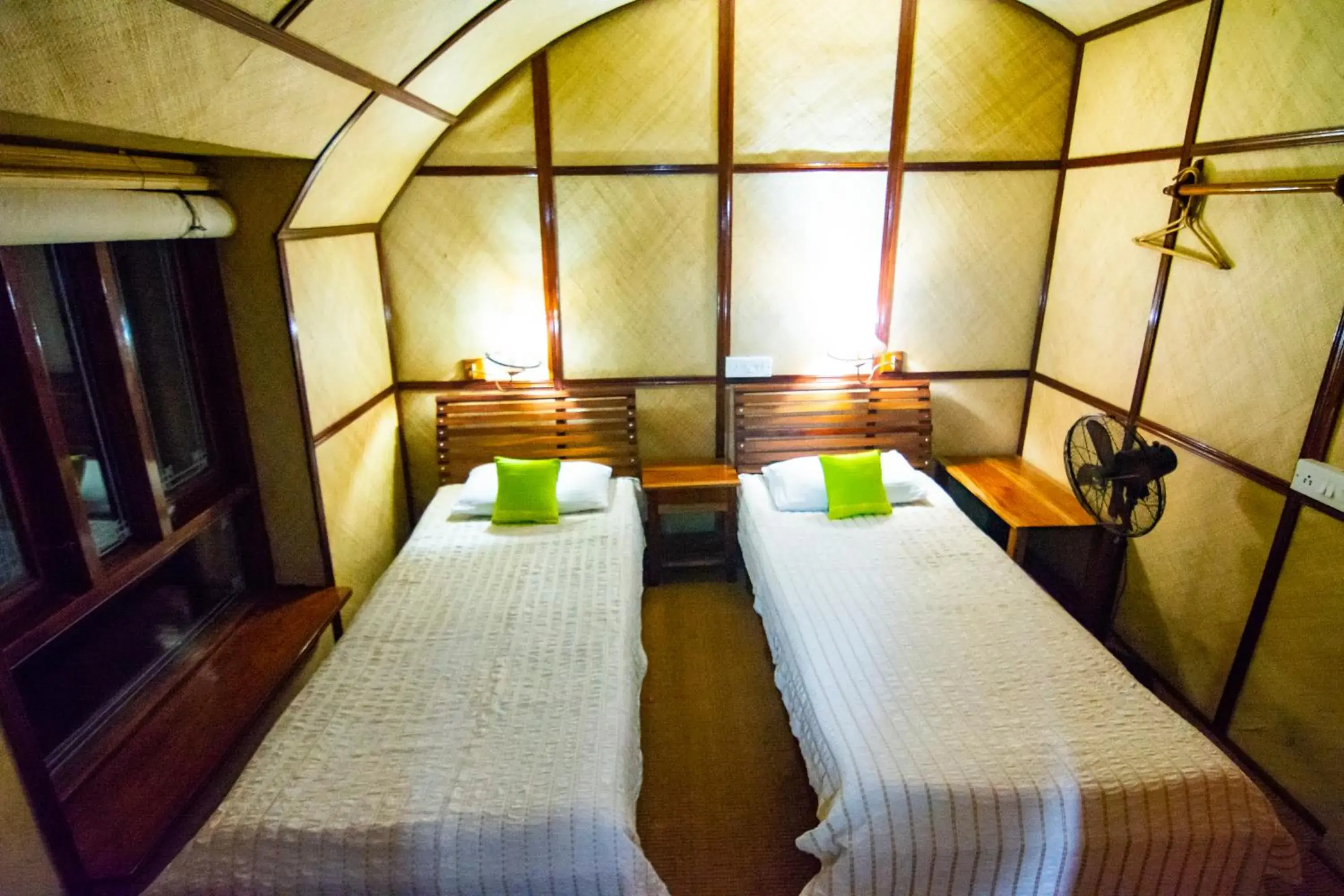 Two Bedroom Houseboat in Marvel Cruise Two Bedroom Houseboat in Marvel Cruise