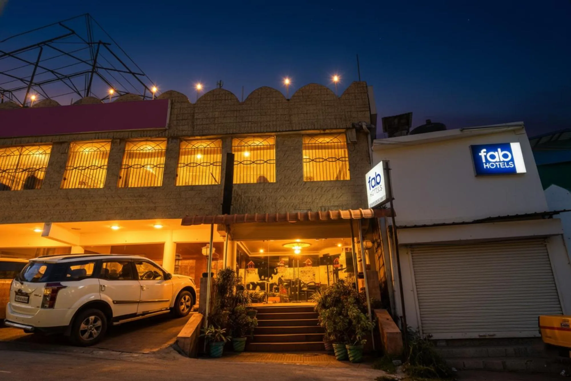 Property building in FabHotel Roshan Residency - Nr Kurinji Andavar Temple