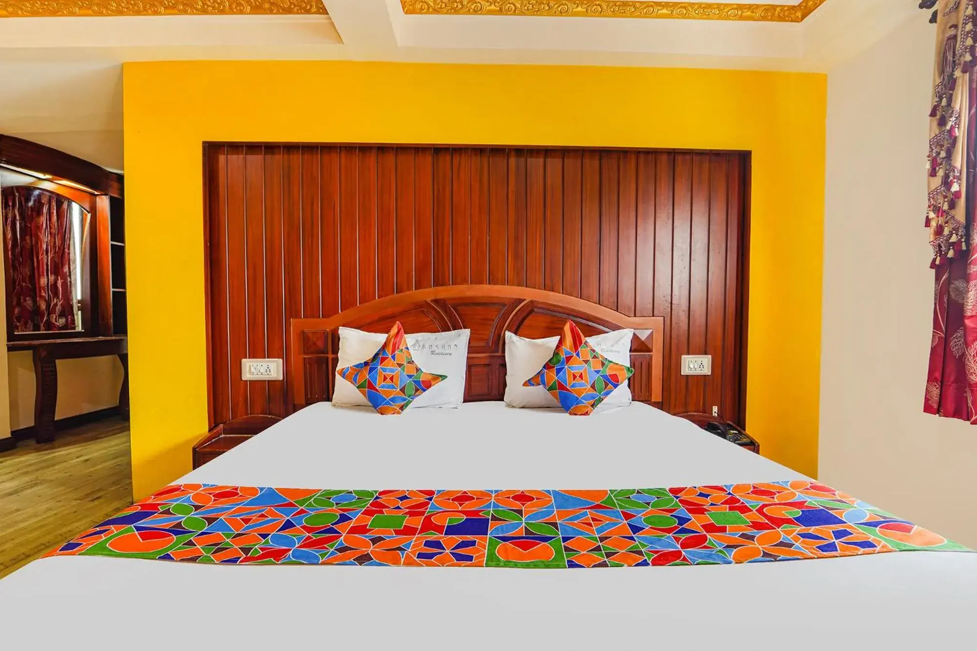 Bed in FabHotel Roshan Residency - Nr Kurinji Andavar Temple Bed in FabHotel Roshan Residency - Nr Kurinji Andavar Temple