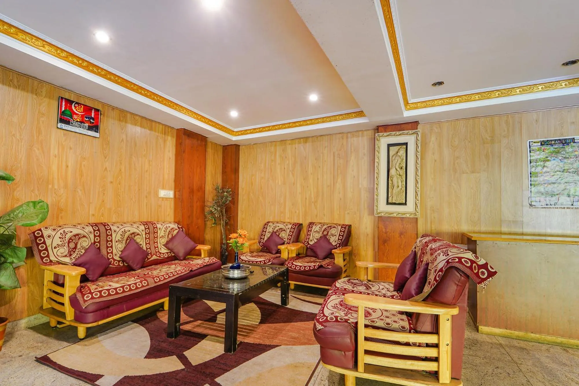 Seating area in FabHotel Roshan Residency - Nr Kurinji Andavar Temple