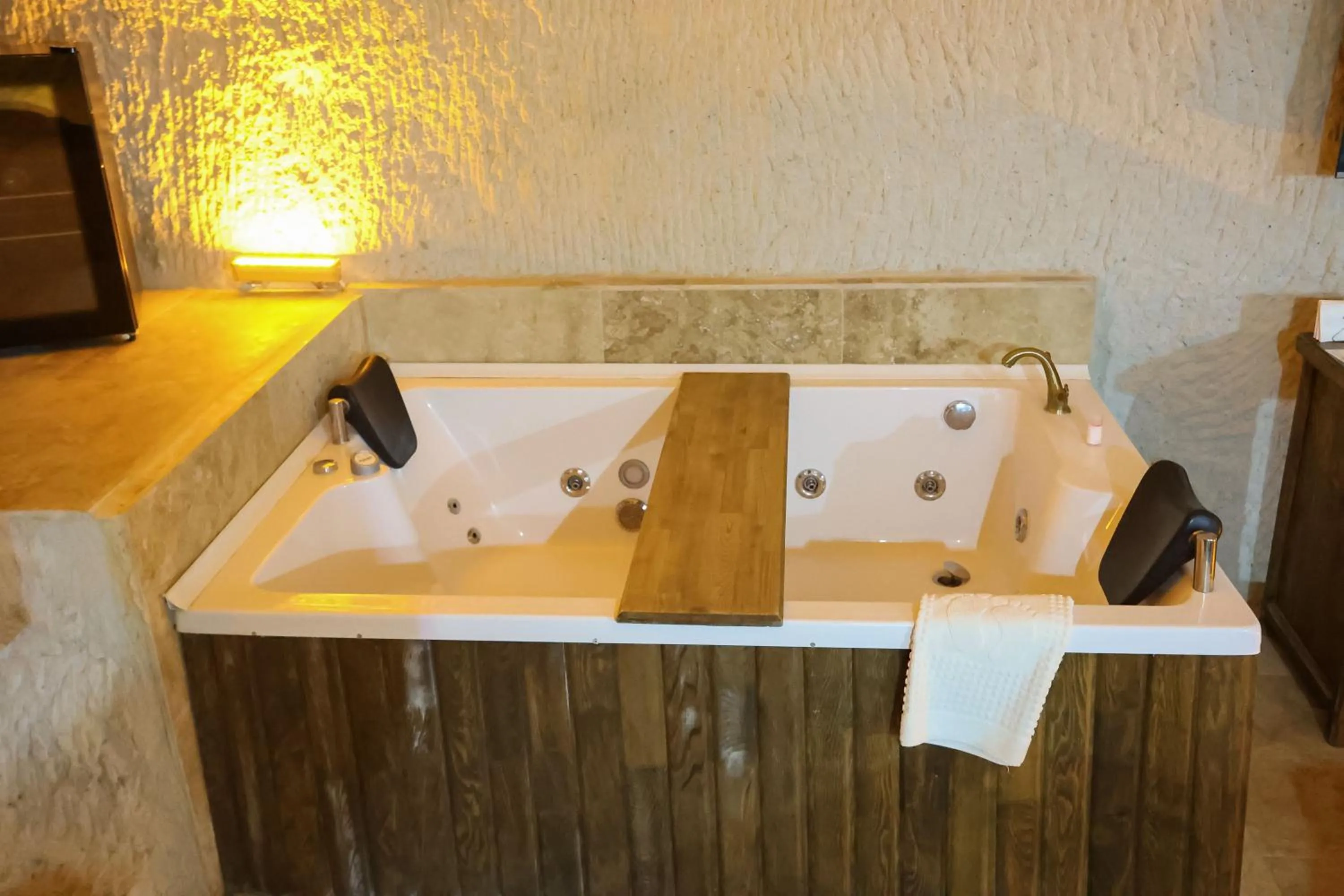 Kayaharman cave otel