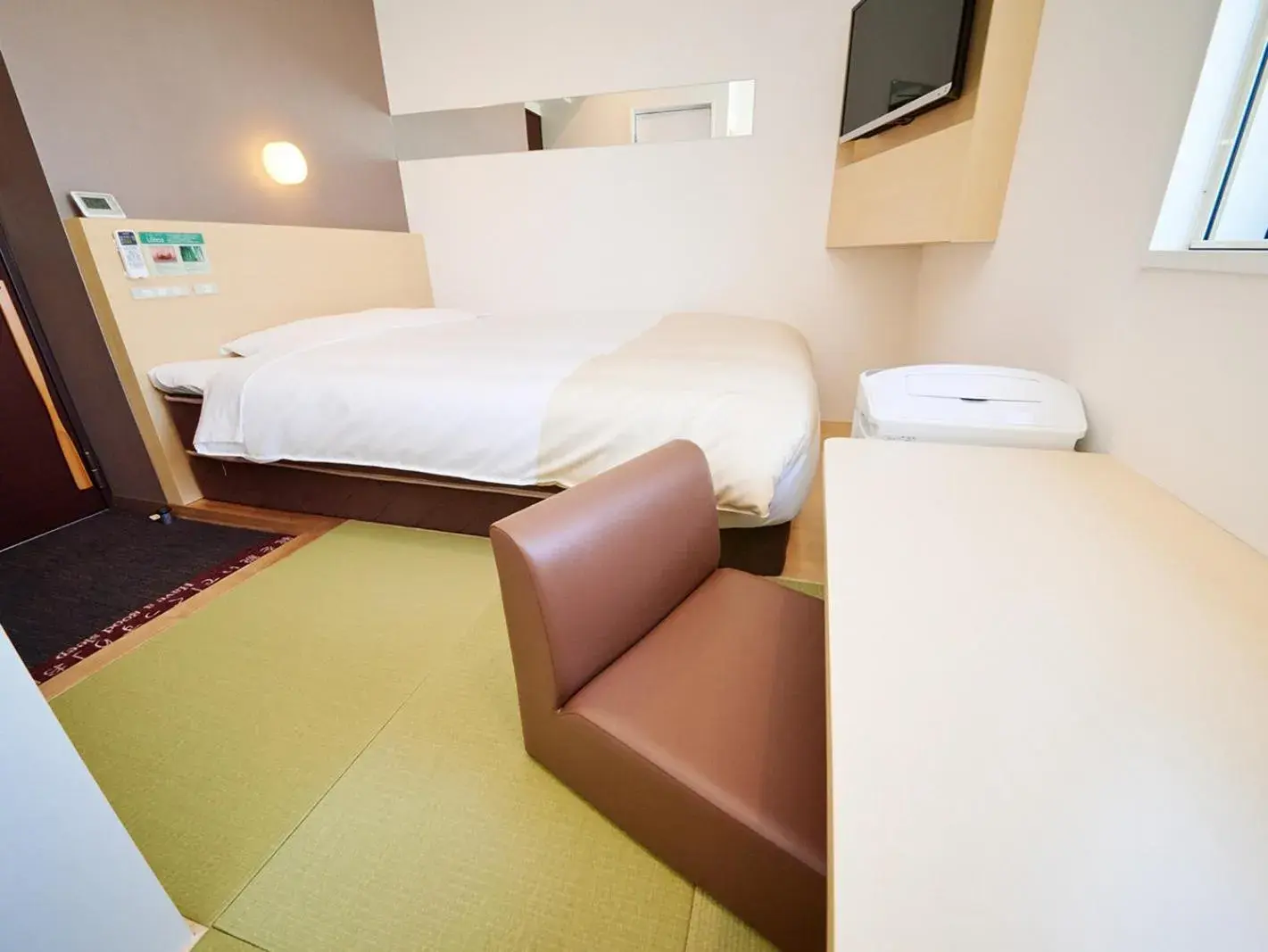 Bed in Super Hotel Akihabara Suehirocho Bed in Super Hotel Akihabara Suehirocho