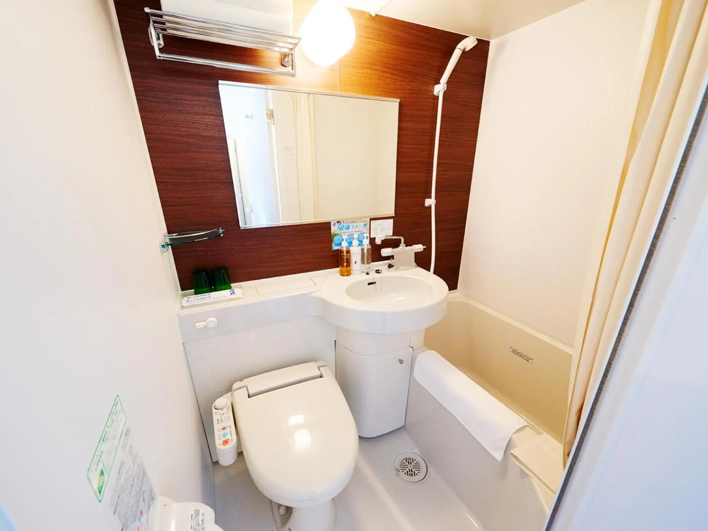 Bathroom in Super Hotel Akihabara Suehirocho