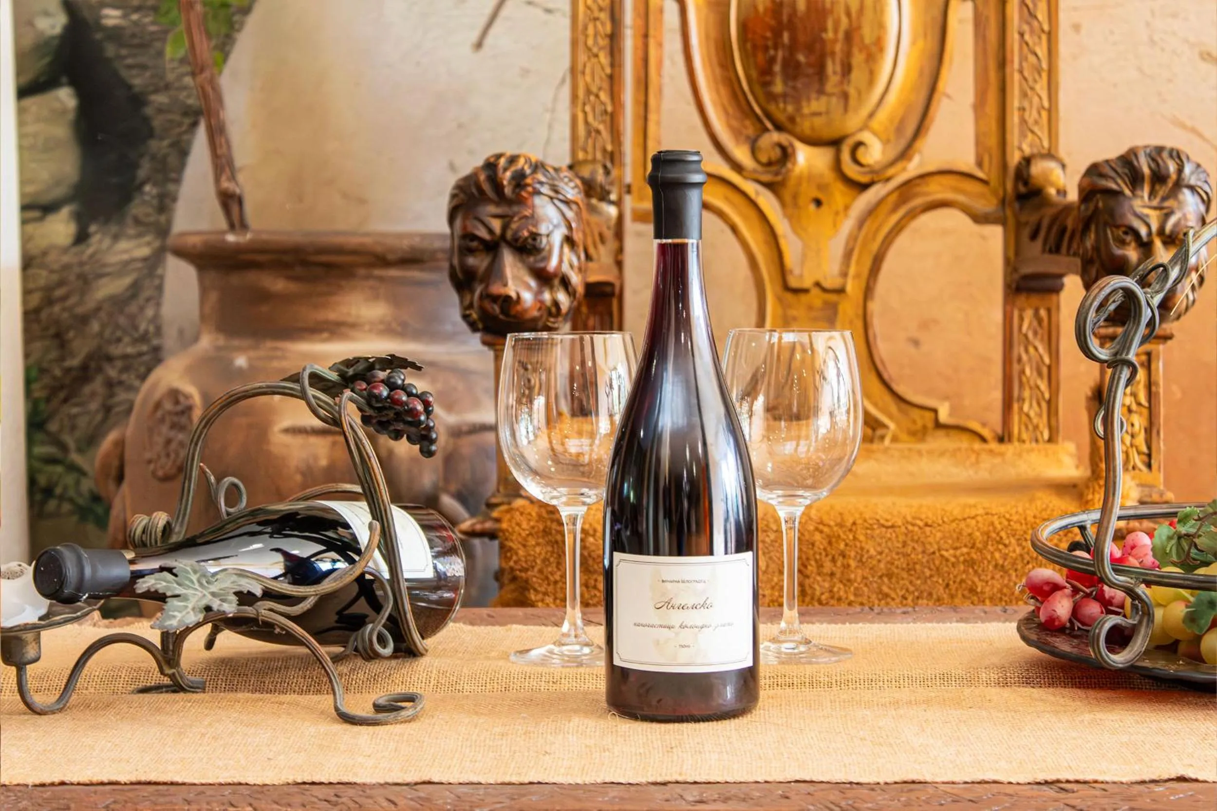 Lobby or reception in Estreya Residence Hotel and SPA