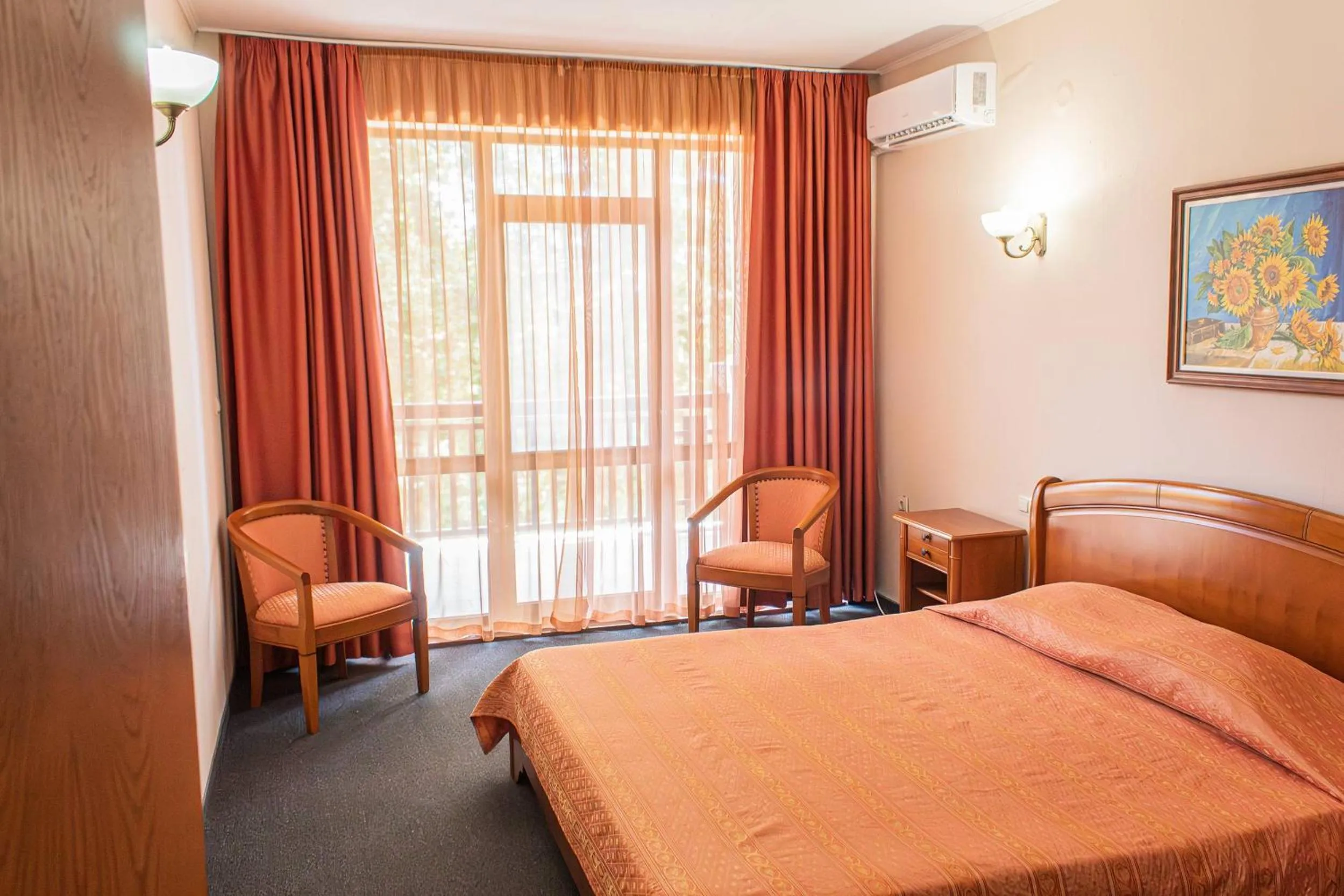 Bedroom, Bed in Estreya Residence Hotel and SPA