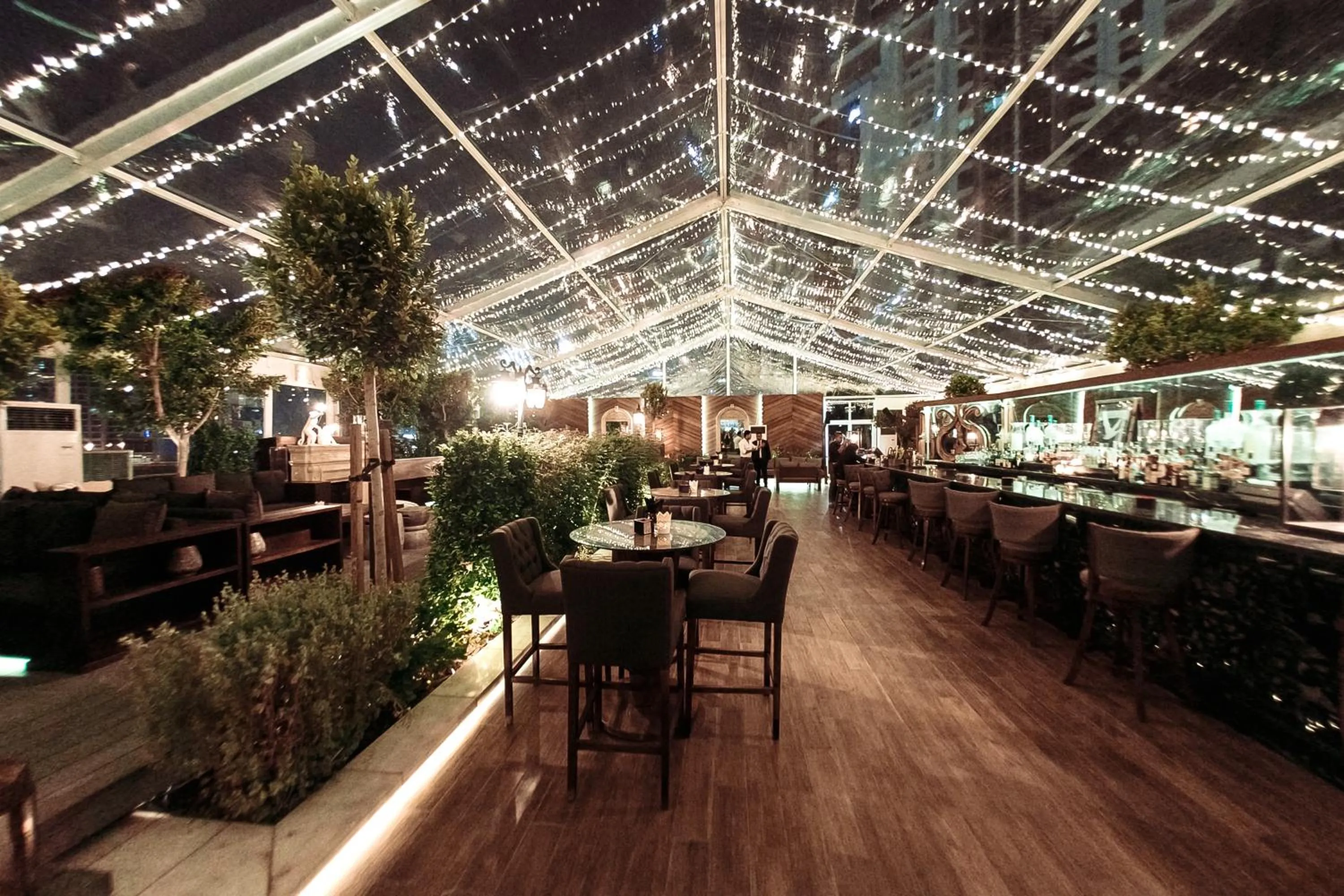 Restaurant/places to eat in Taj Dubai