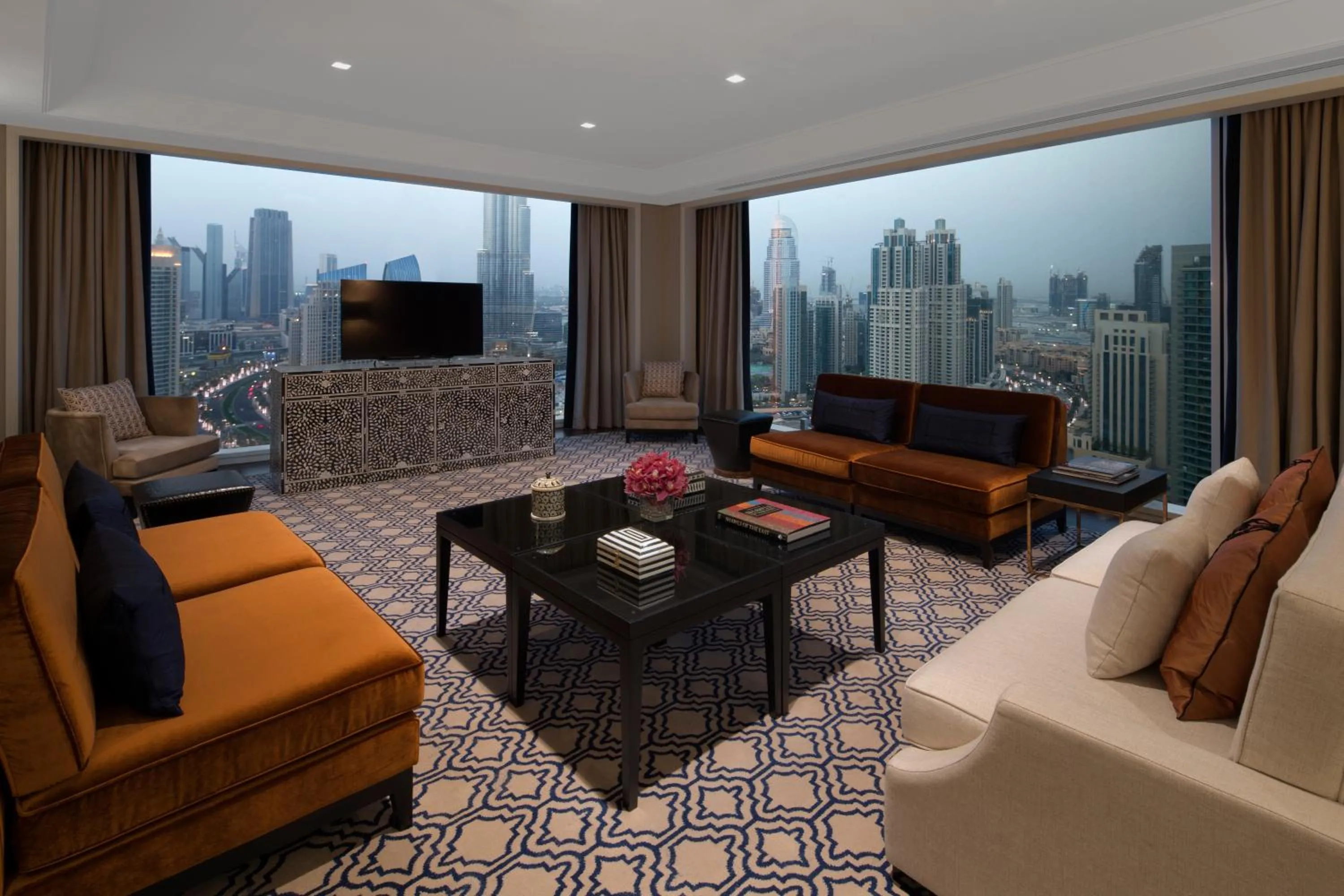 Living room in Taj Dubai