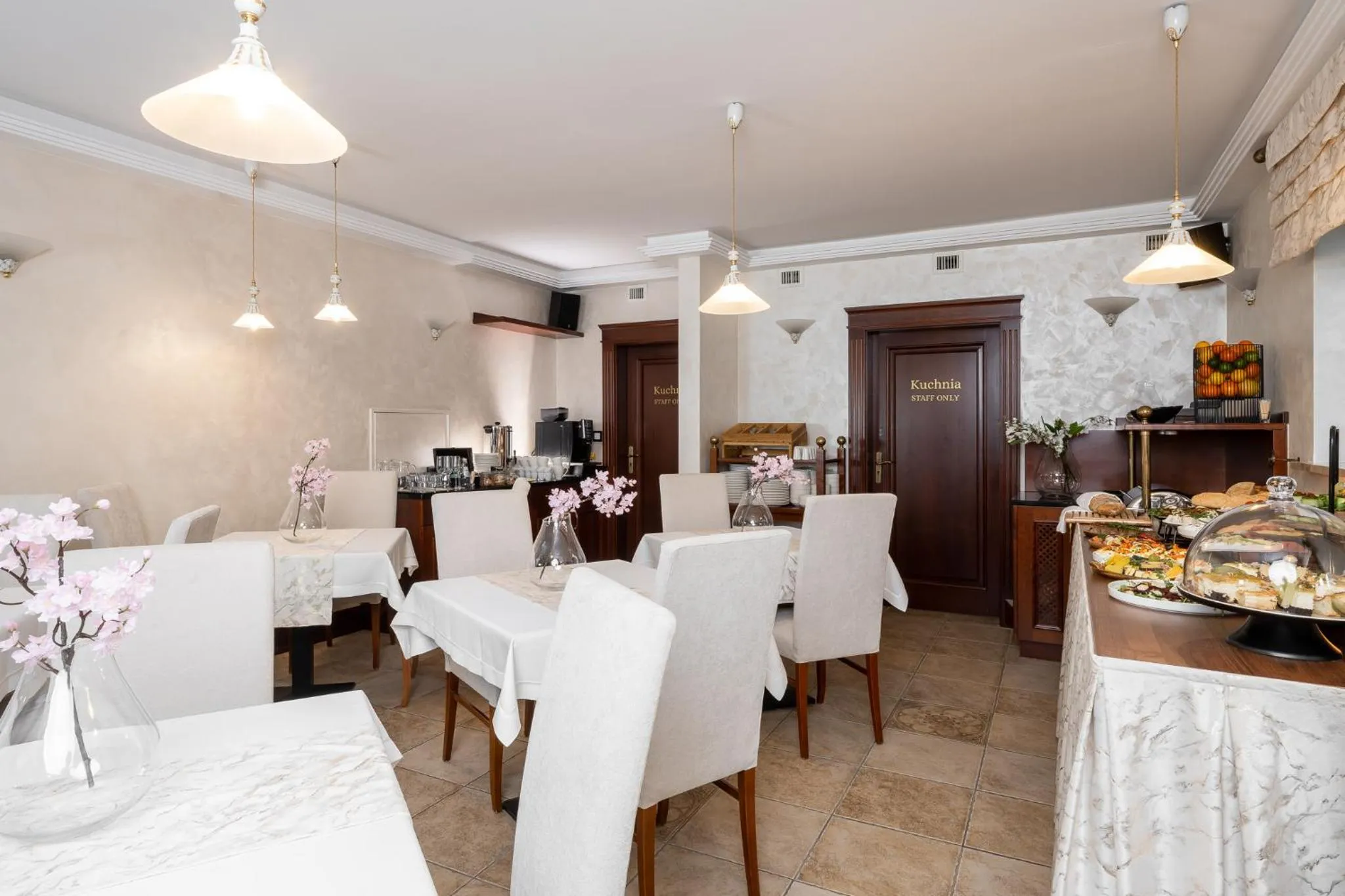 Restaurant/places to eat in Coco Boutique Hotel & Spa