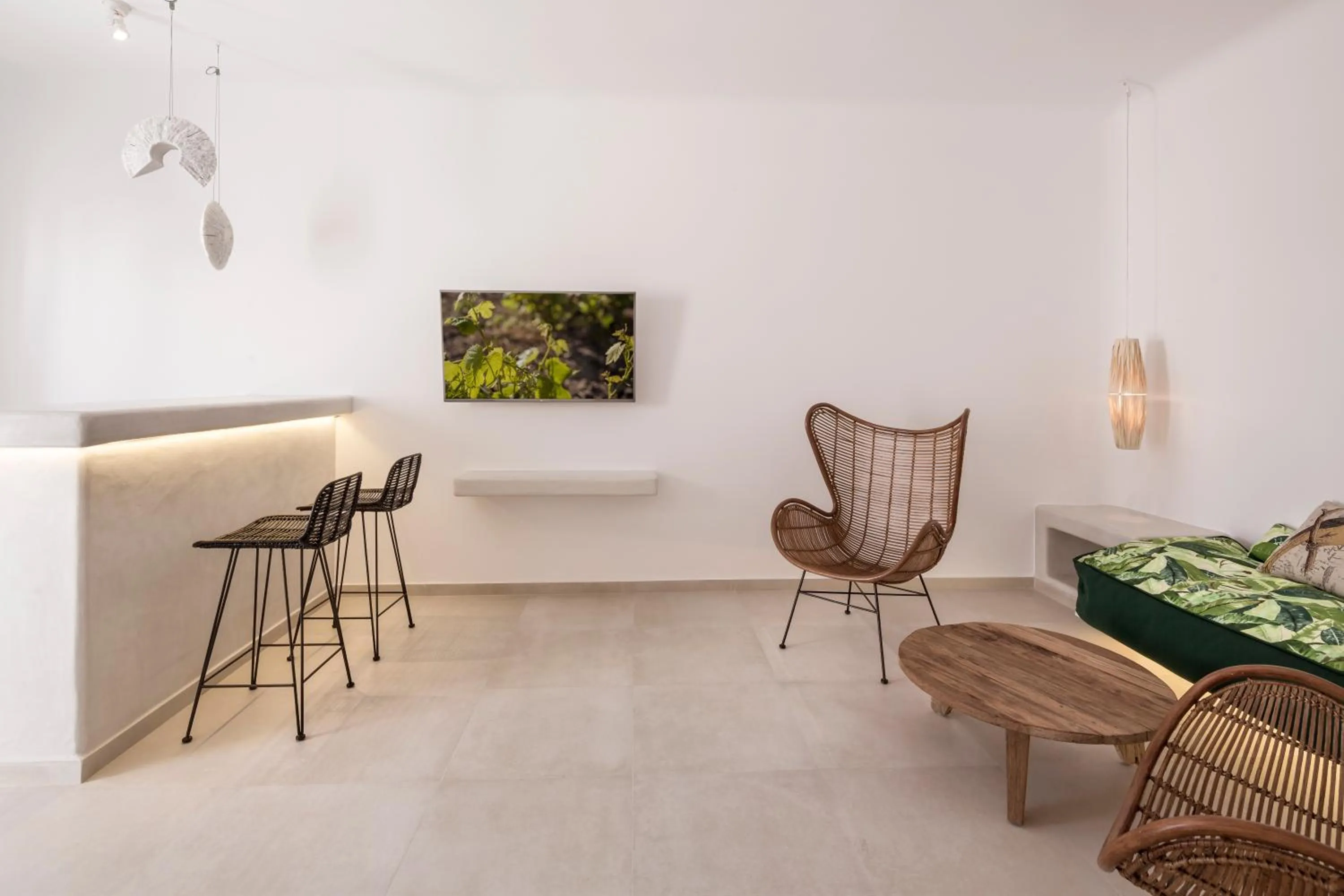 Living room in Art Hotel Santorini