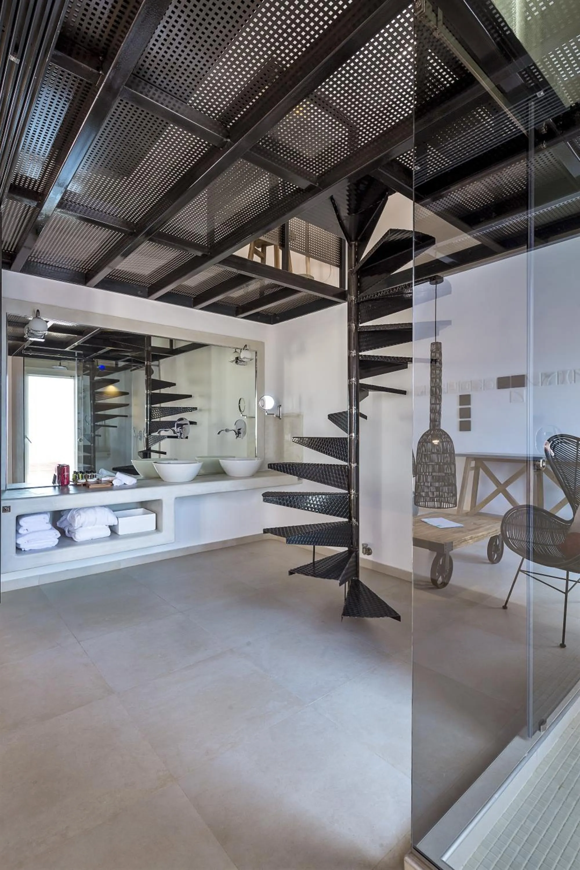 Decorative detail in Art Hotel Santorini