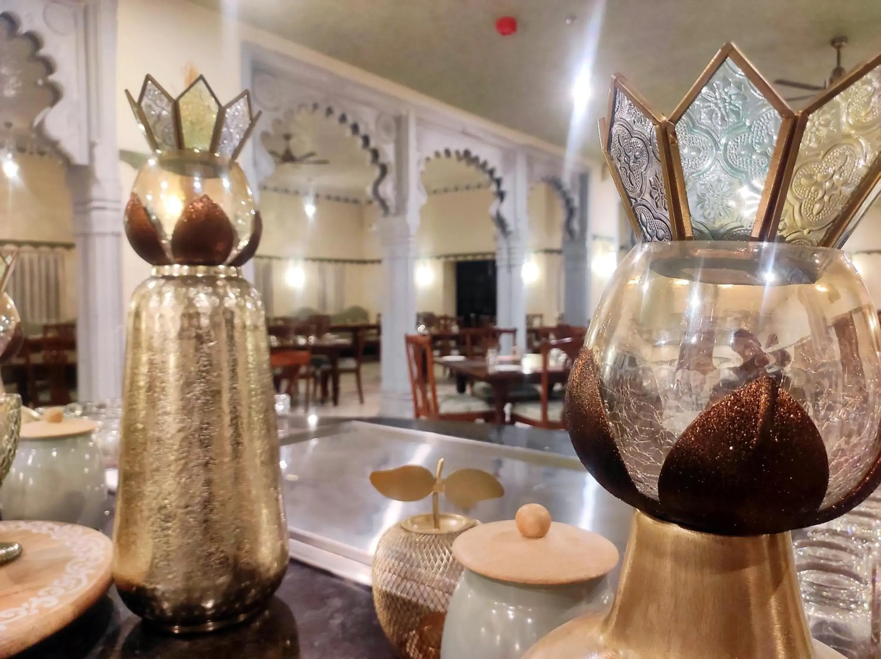 Restaurant/places to eat in Daulatgarh Resort Restaurant/places to eat in Daulatgarh Resort